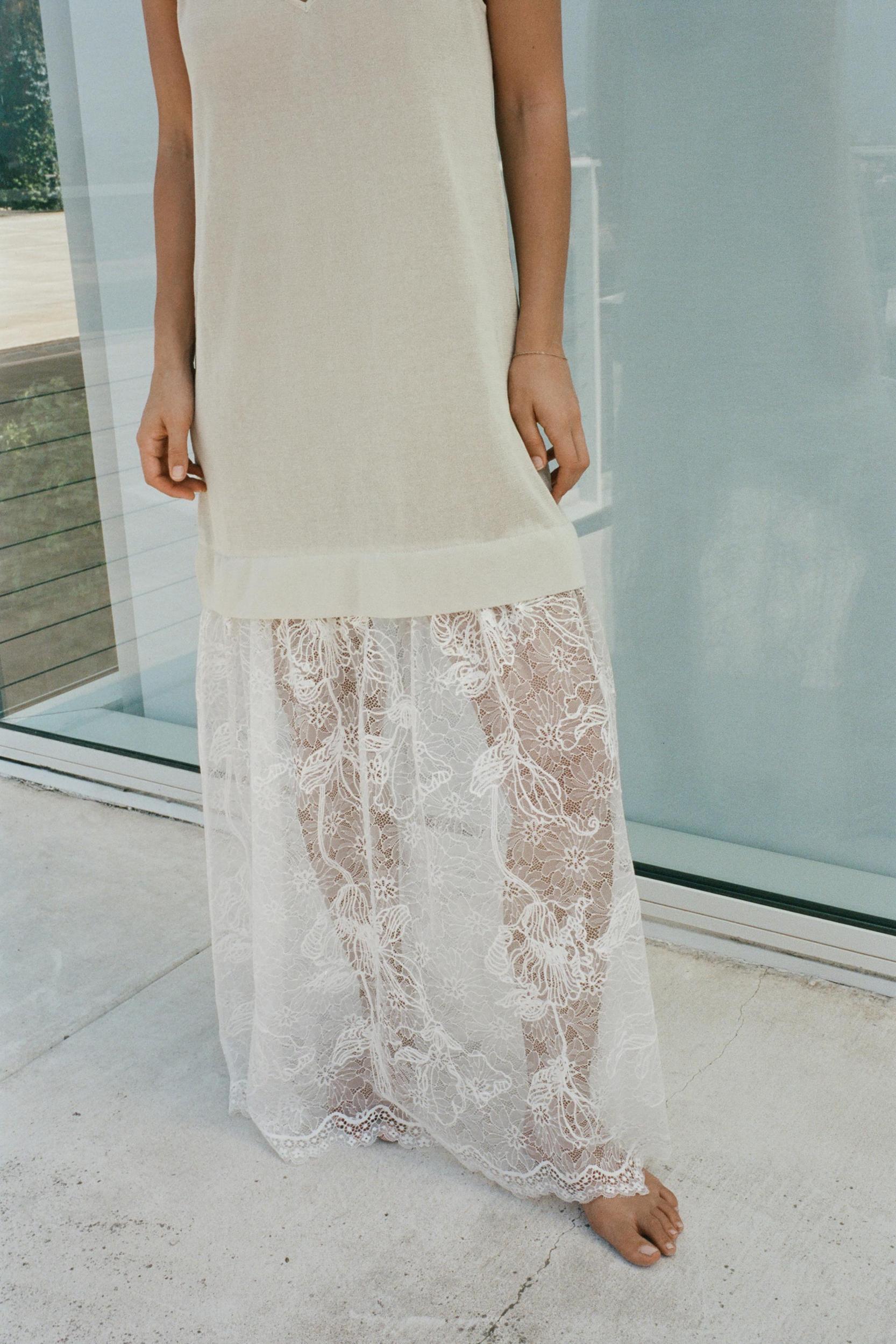 LACE COMBINATION KNIT DRESS Product Image