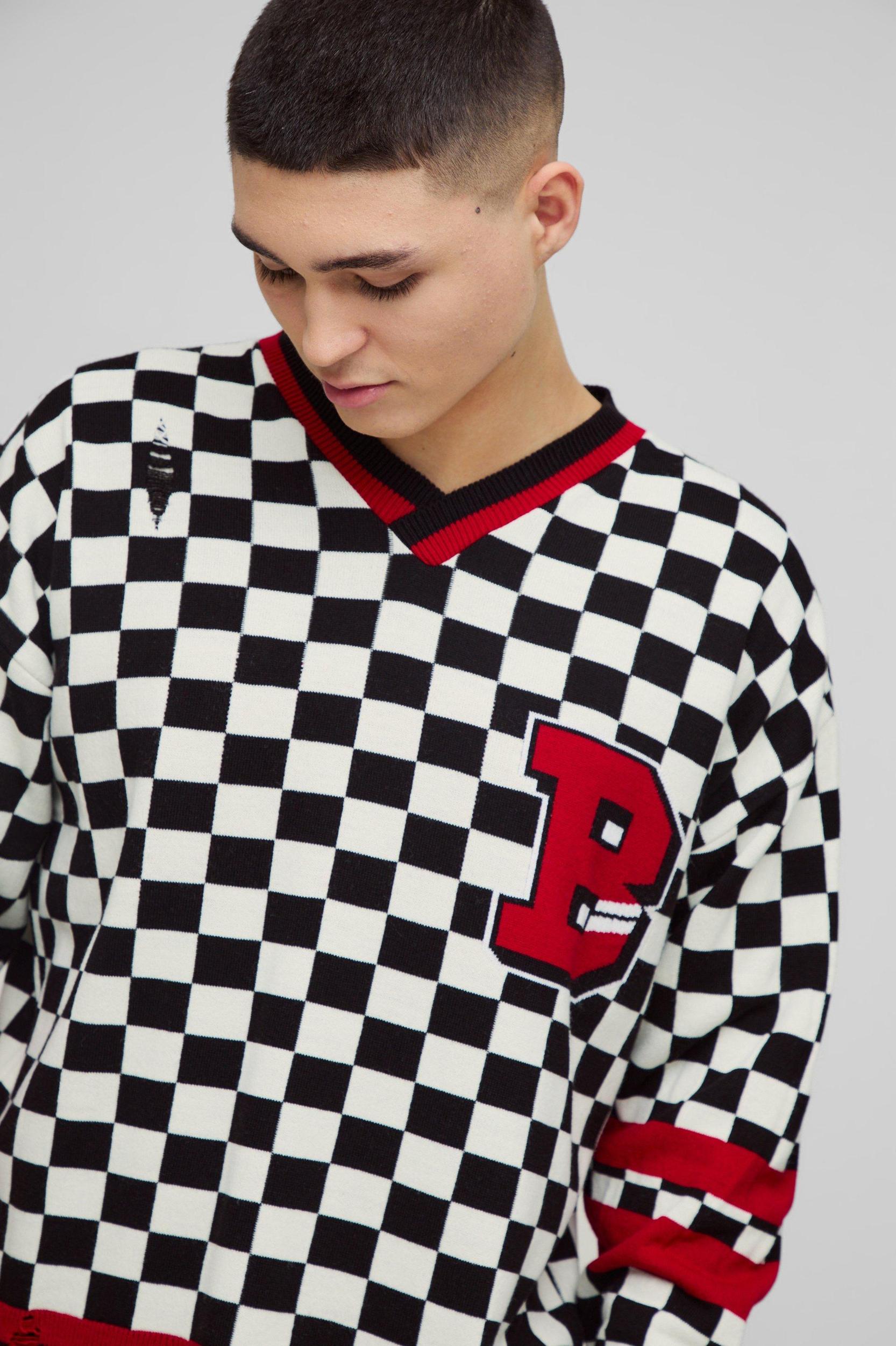 Boxy V Neck Boxy Distressed PlaidVarsity Knitted Sweater | boohooMAN USA Product Image