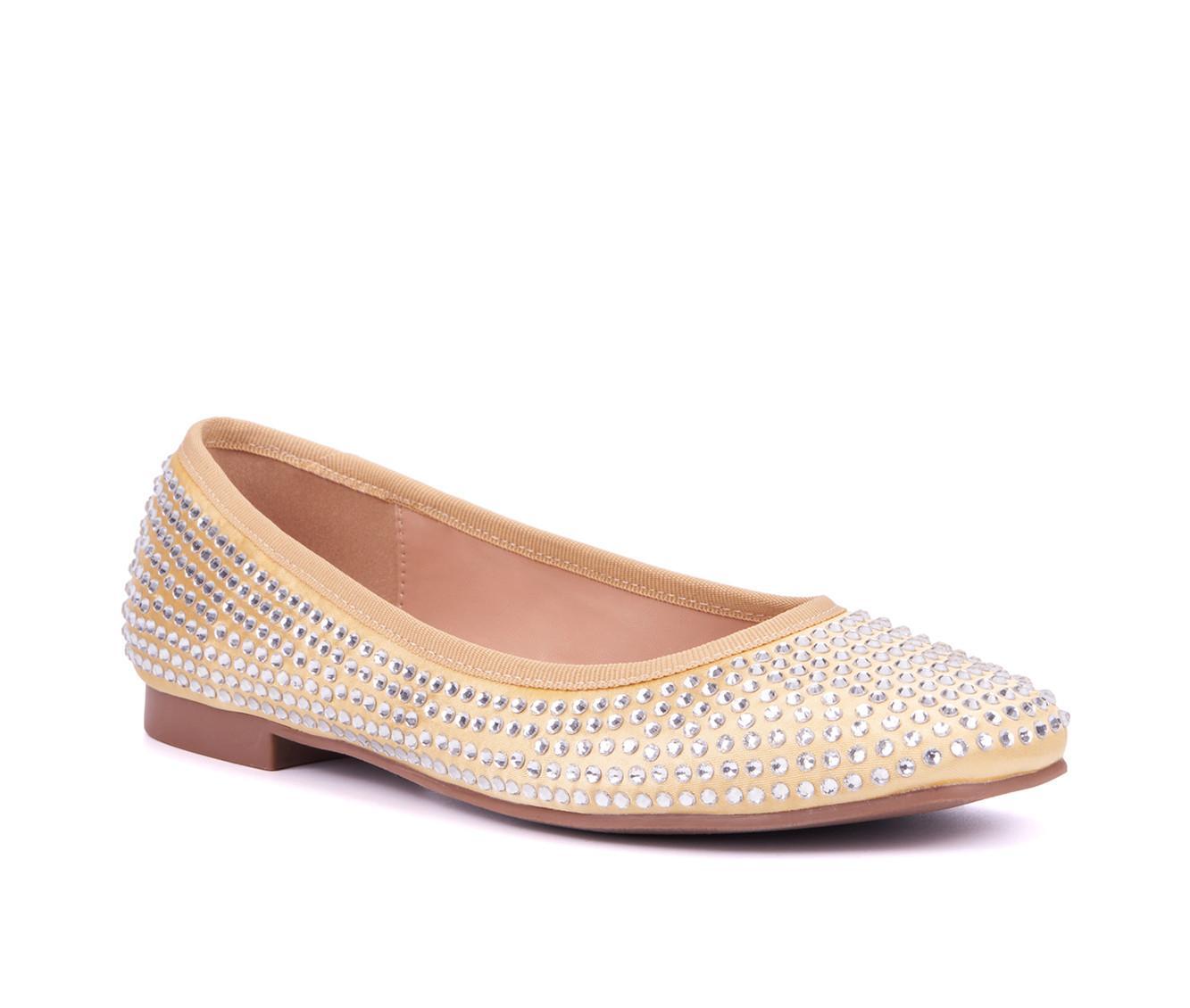Women's New York and Company Palmira Flats Product Image