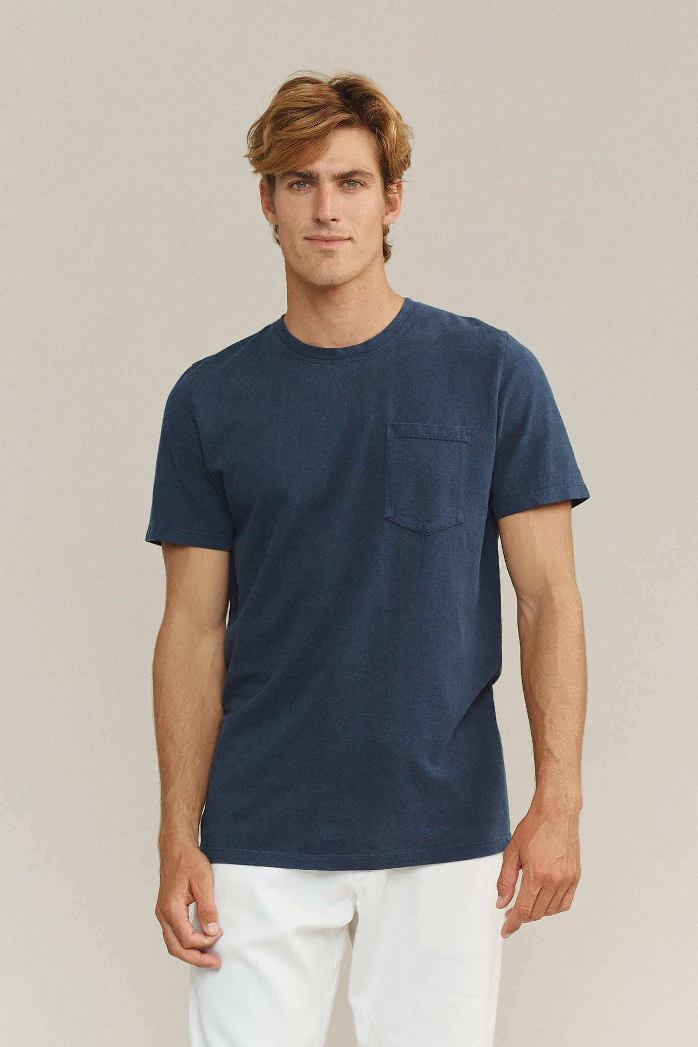 Boulder Pocket Tee Male Product Image