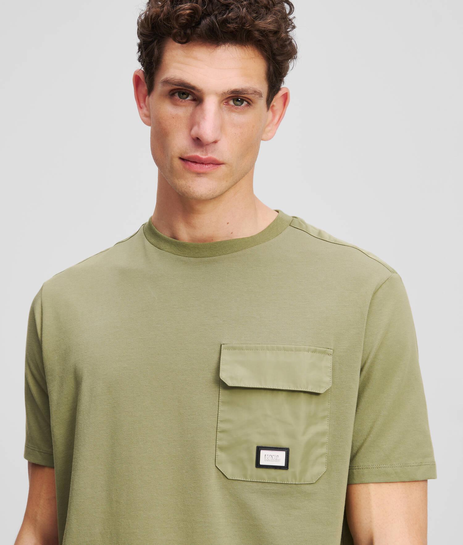CHEST POCKET T-SHIRT Product Image