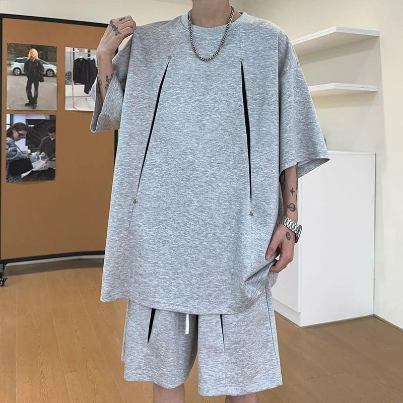 Set: Short Sleeve Crew Neck Two Tone Panel T-Shirt + Drawstring Waist Sweat Shorts Product Image