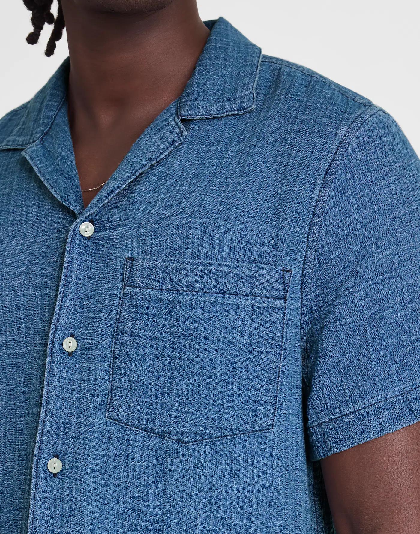 Indigo-Dyed Short-Sleeve Button-Up Shirt Product Image