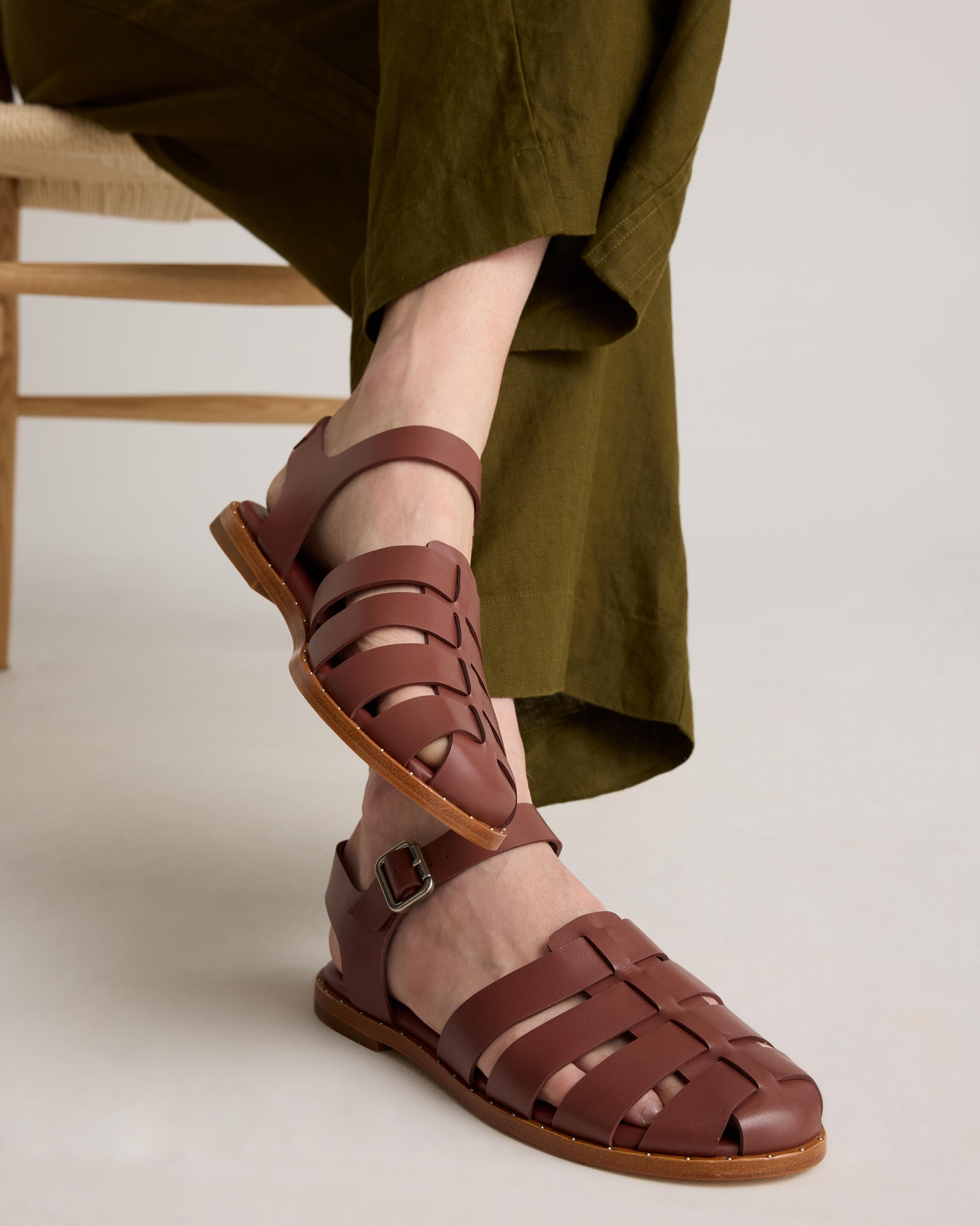 Quince | Women's Italian Leather Fisherman Sandal Product Image