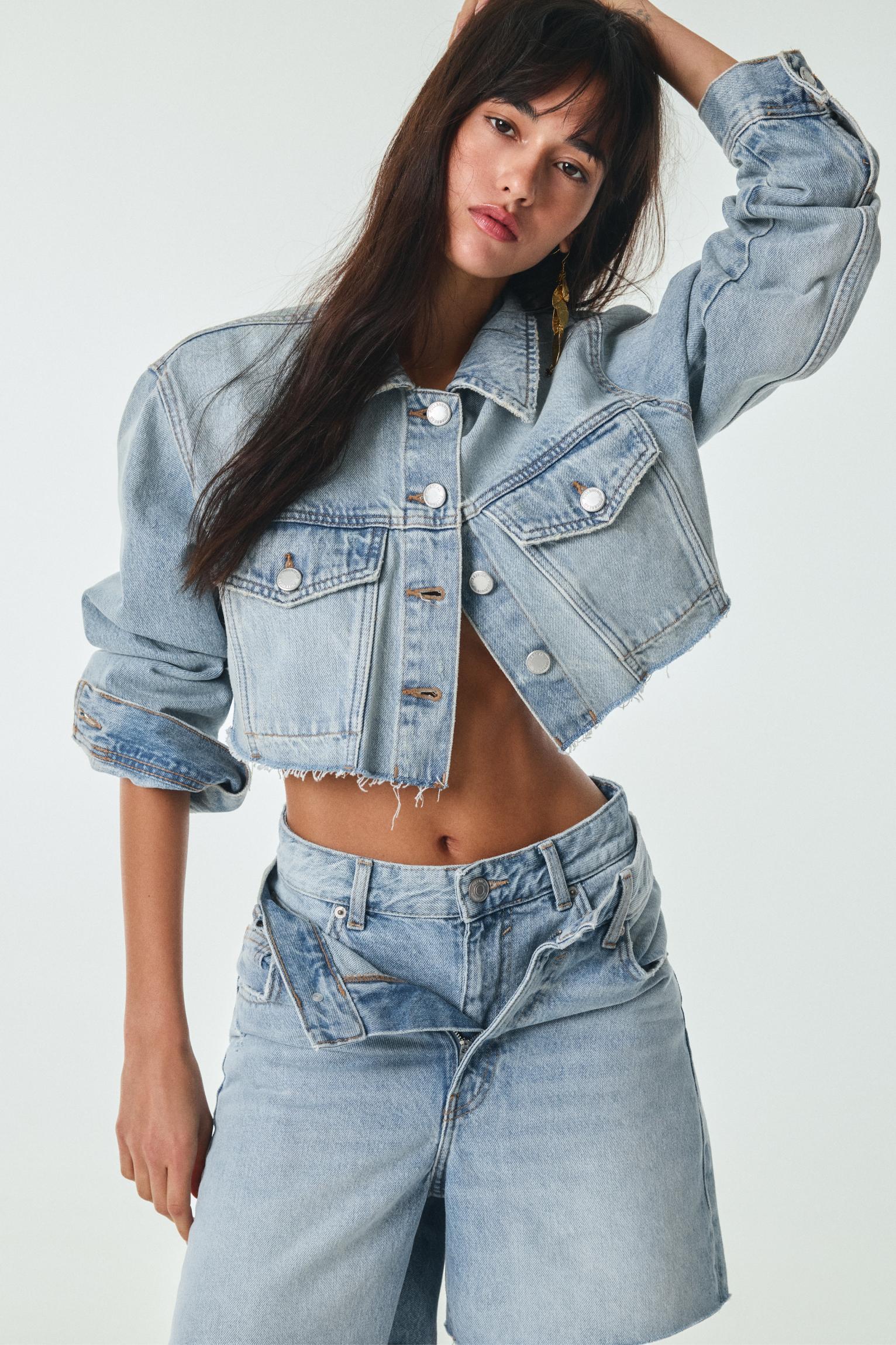 Cropped denim jacket Product Image