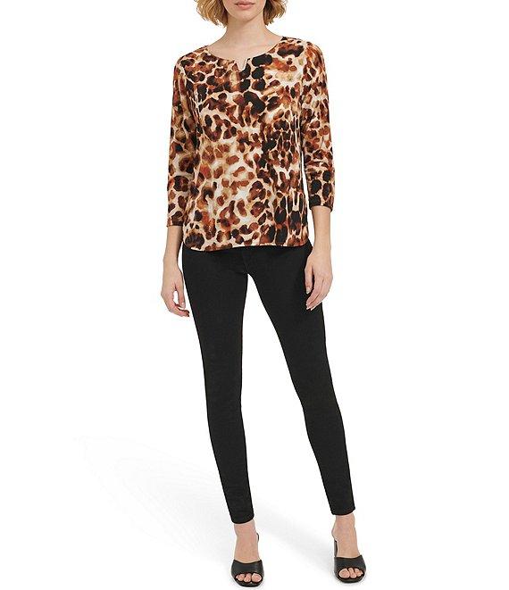 Calvin Klein Stretch Printed Split V Neckline 3/4 Sleeve Blouse Product Image