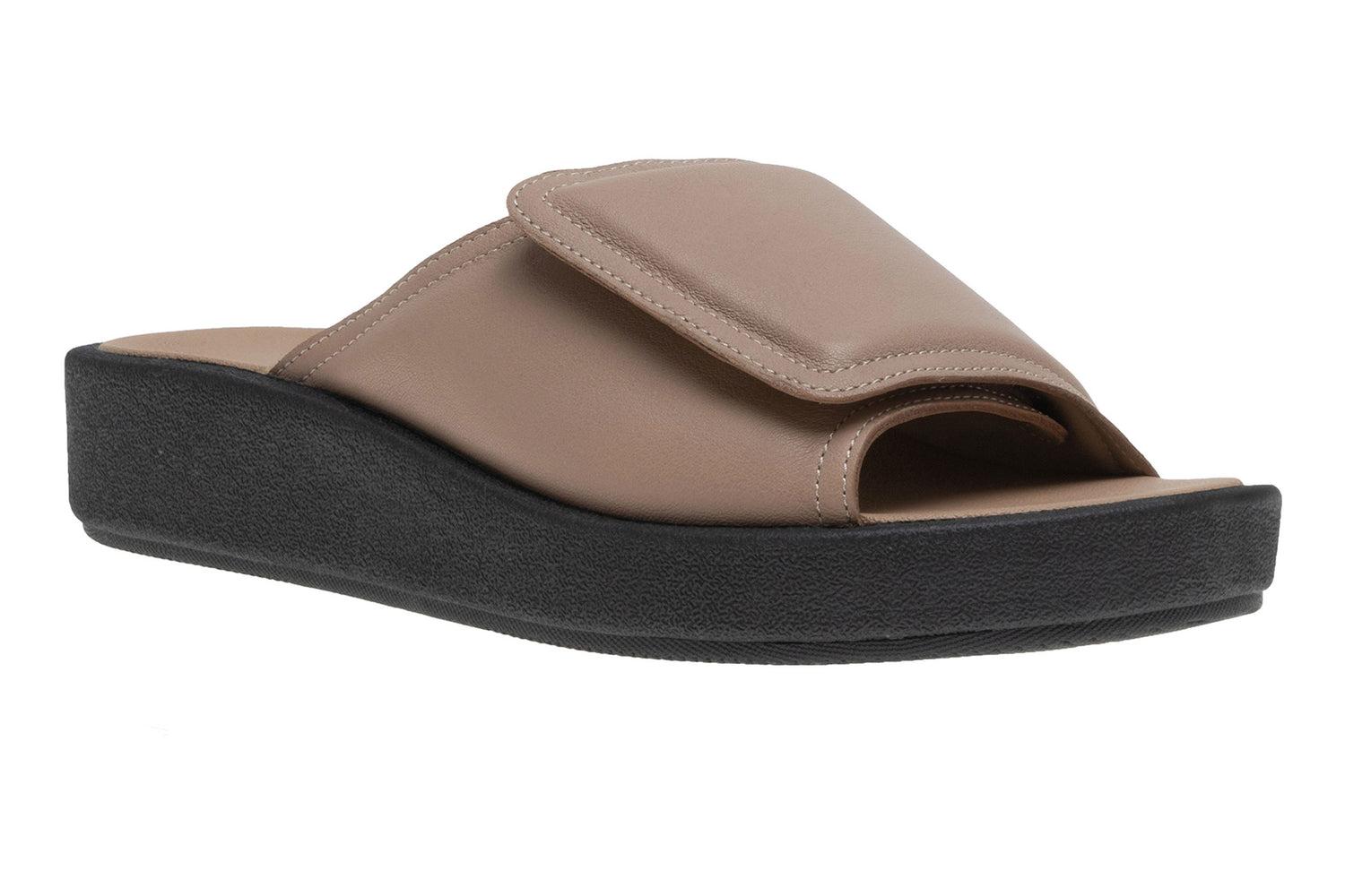 Paseo Slide Metatarsal Female Product Image