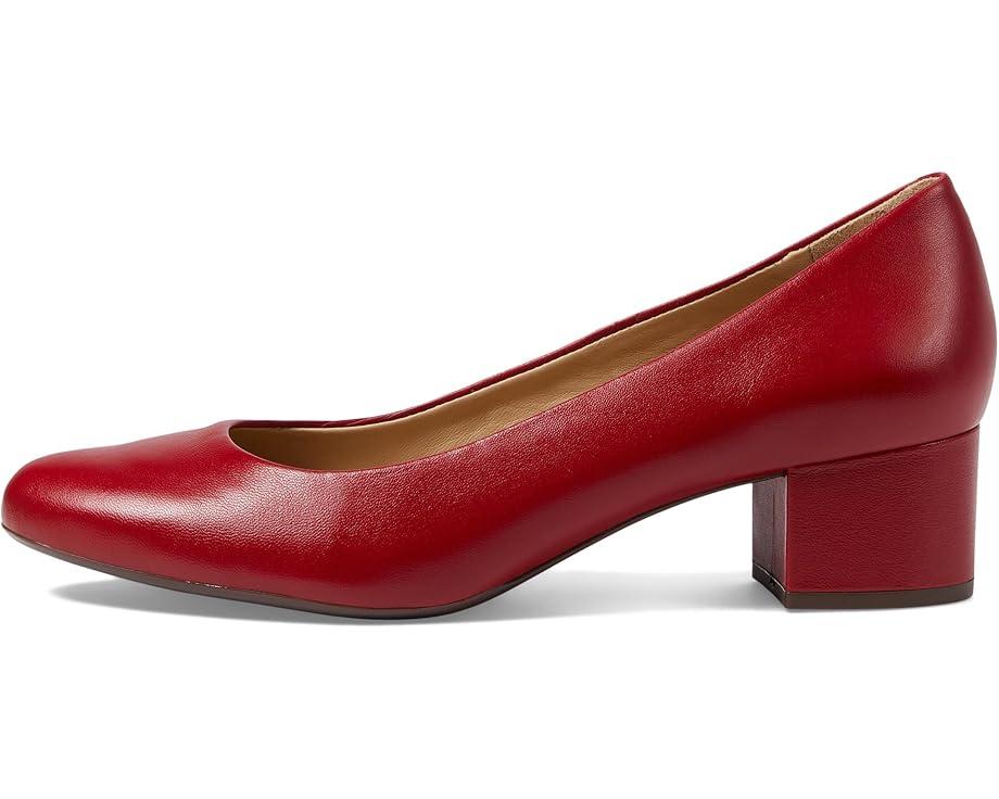 Women's Marc Joseph New York Broad Street Pump Product Image
