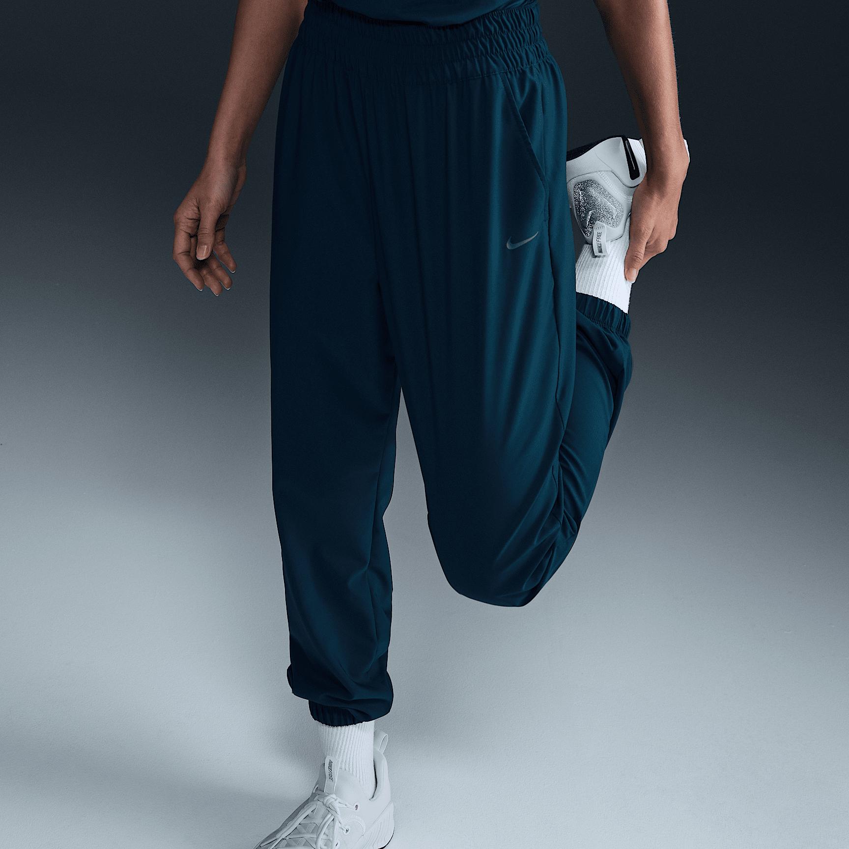 Nike One Women's Dri-FIT High-Waisted 7/8 Joggers Product Image