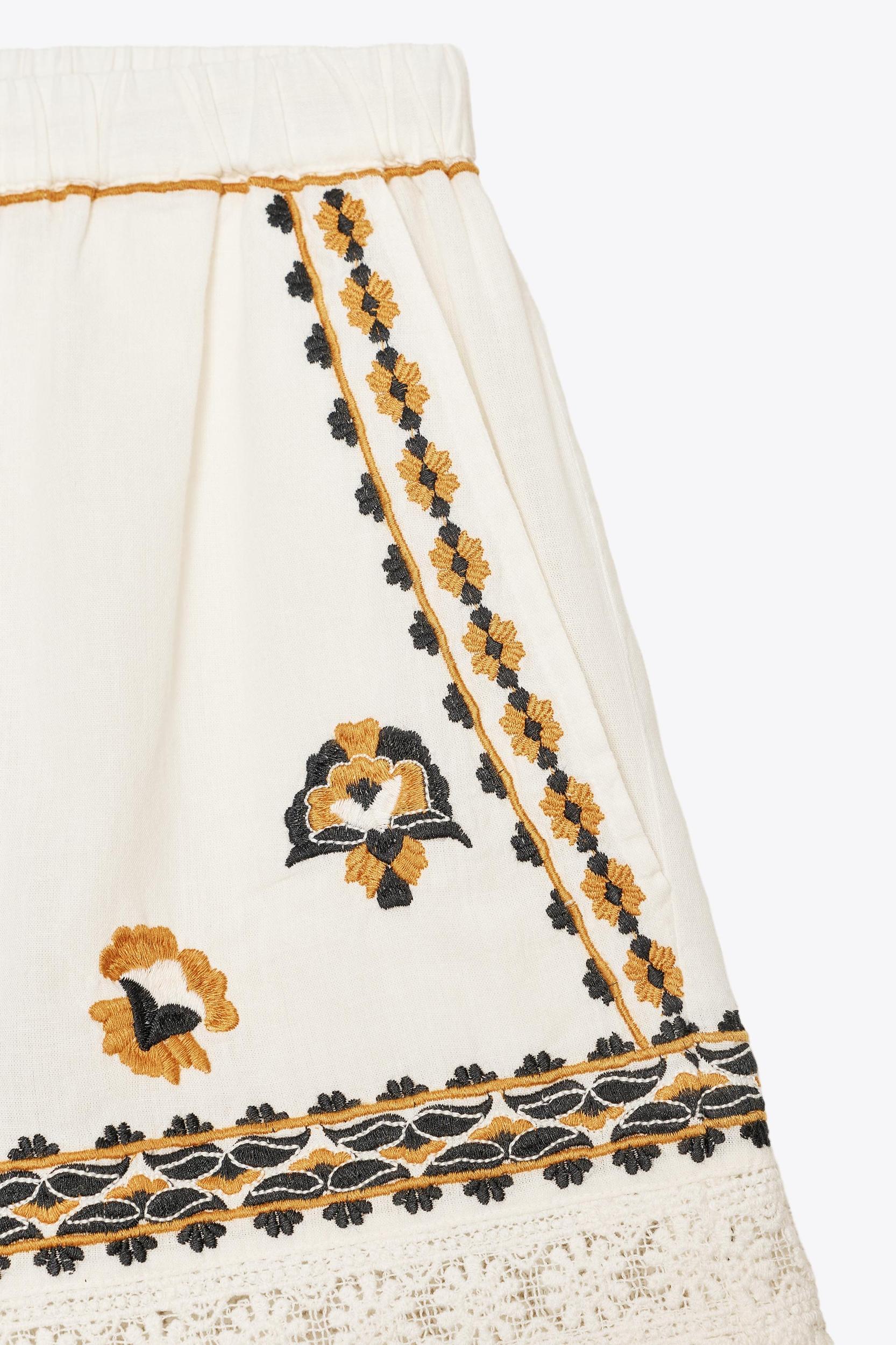 ZW COLLECTION EMBROIDERED SHORTS Product Image