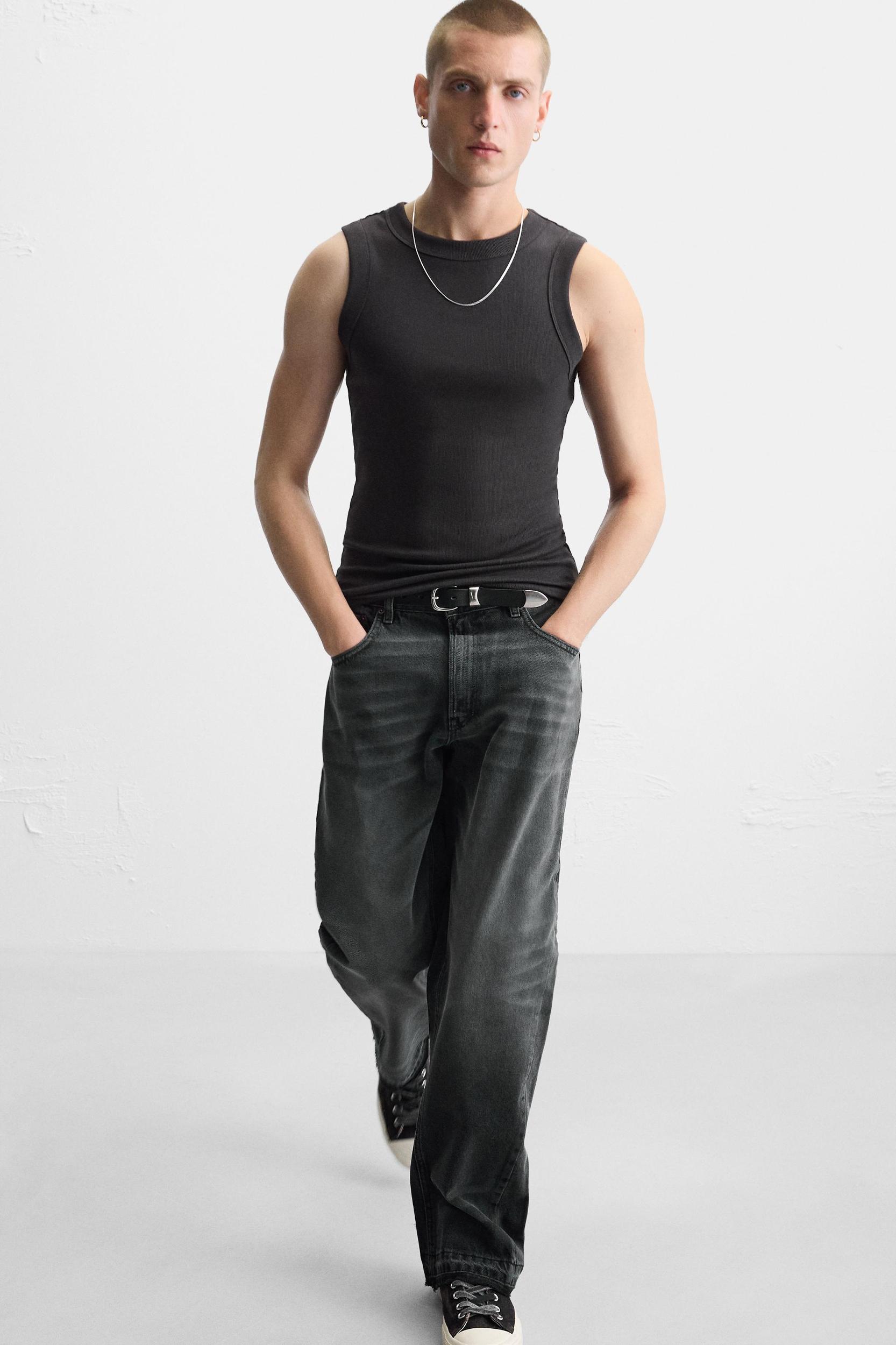 FLARE FIT JEANS Product Image