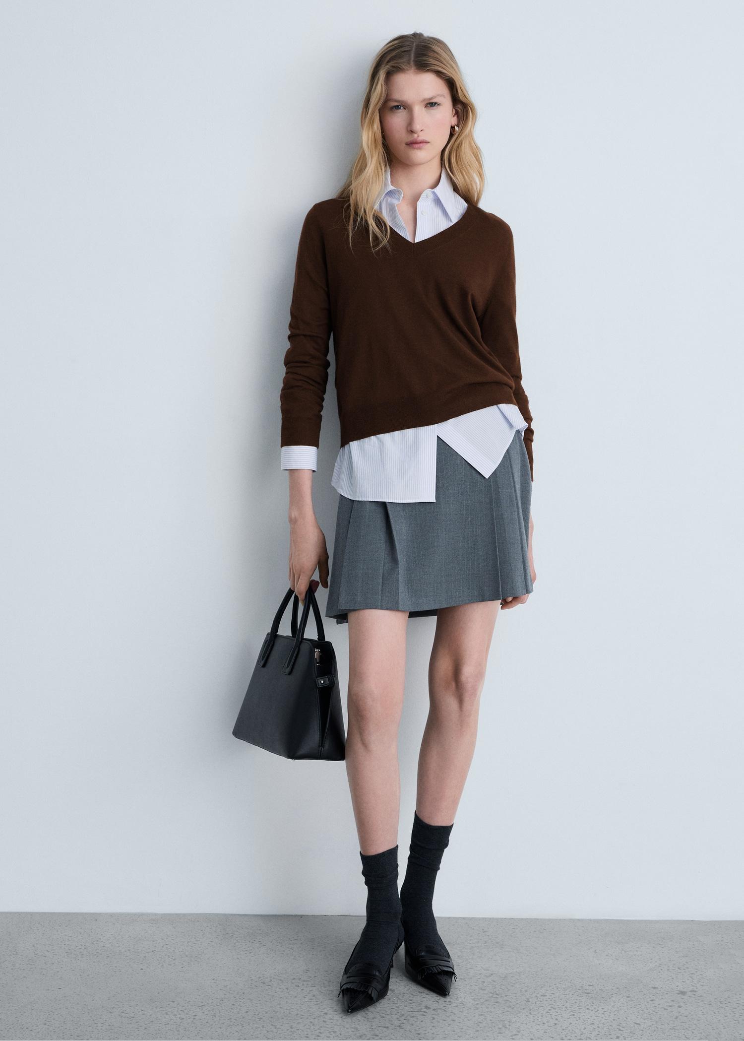 V-neck knit sweater - Women | MANGO USA Product Image