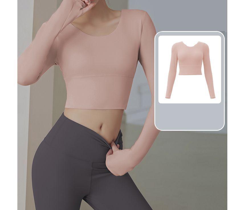 Long-Sleeve Scoop Neck Plain Criss Cross Crop Sports T-Shirt / Plain Yoga Pants / Set Product Image