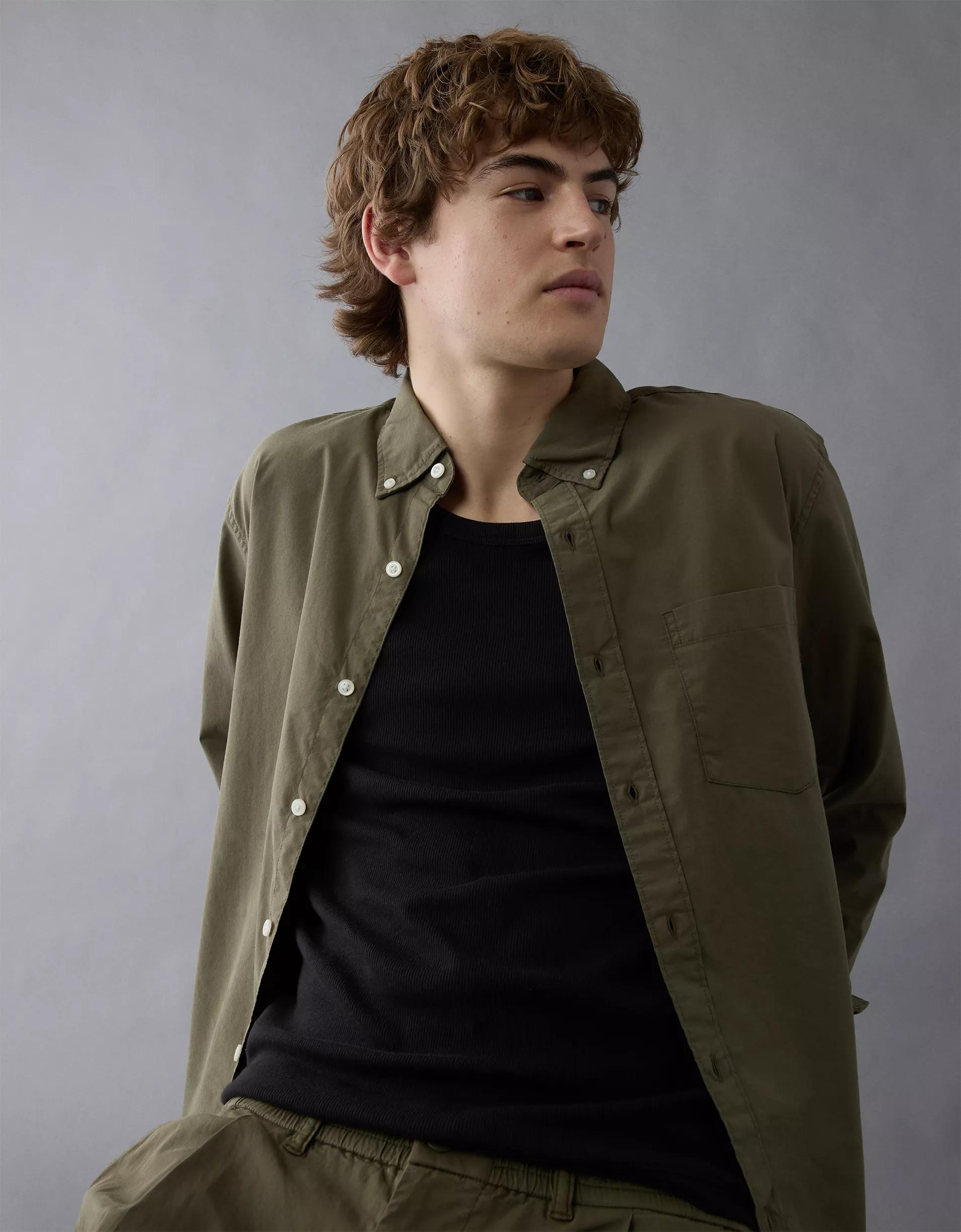 AE Everyday Poplin Button-Up Shirt Product Image
