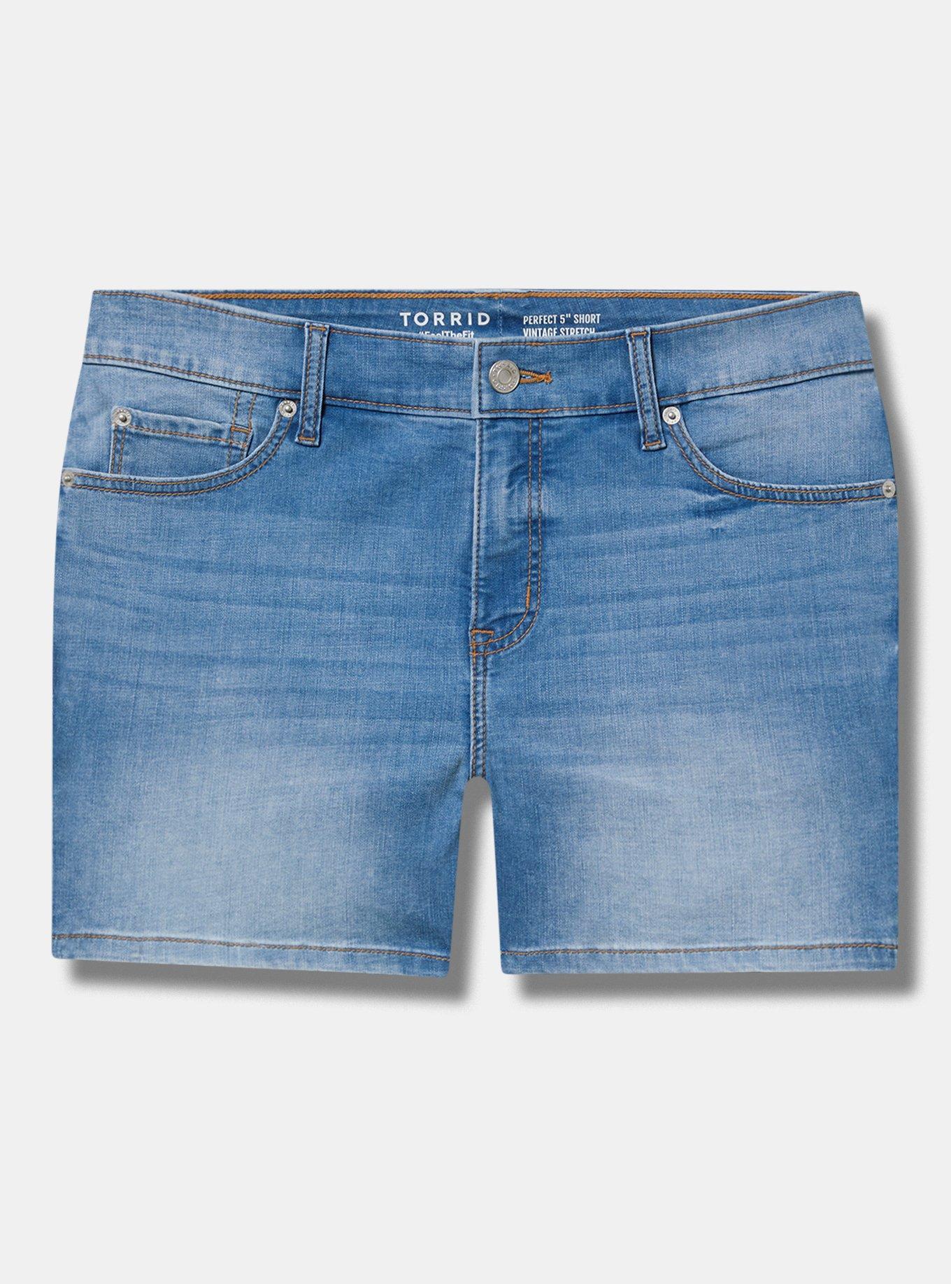 5'' Perfect Mid-Rise Short Product Image