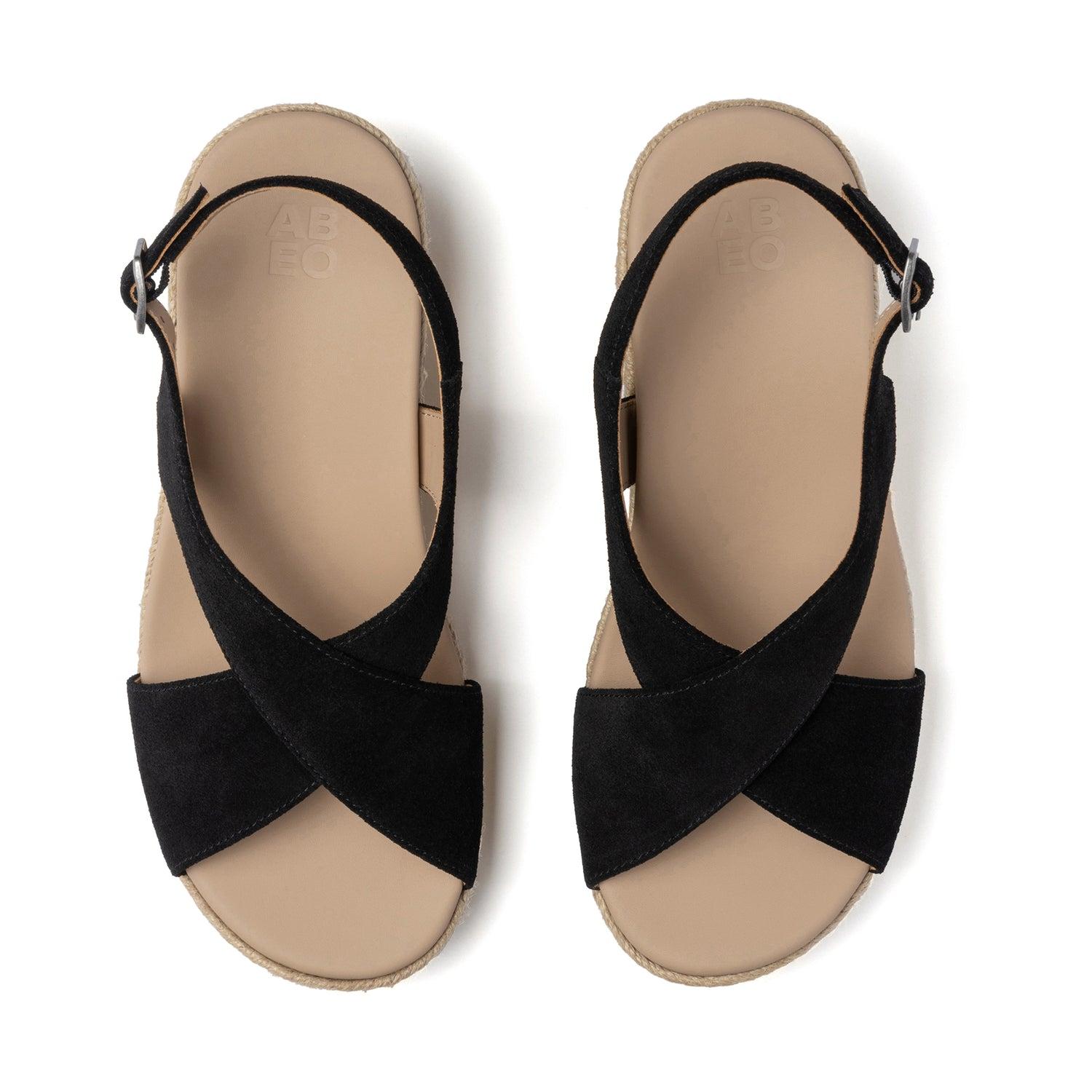 Riviera Cross Female Product Image