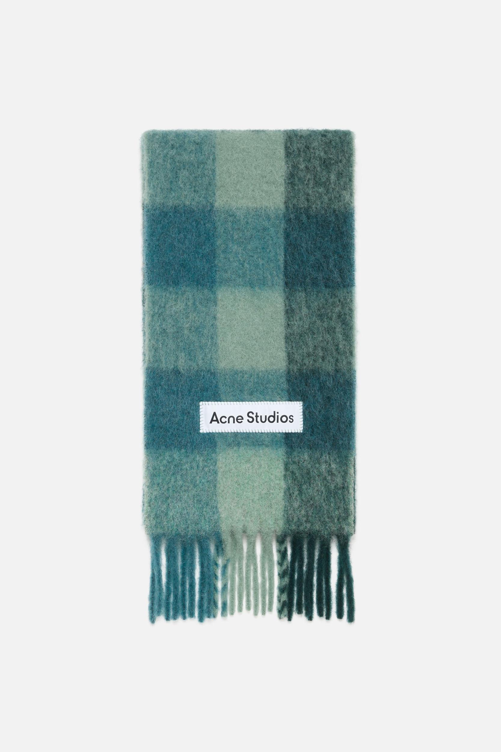 Mohair checked scarf Product Image
