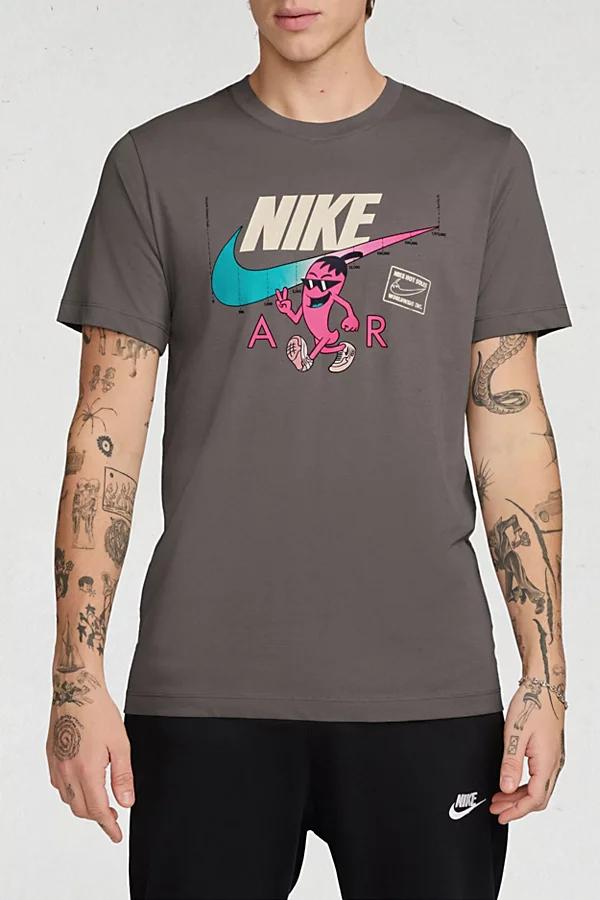 Mens Nike Sportswear Sole Food T-Shirt | HQ9258-289 Product Image