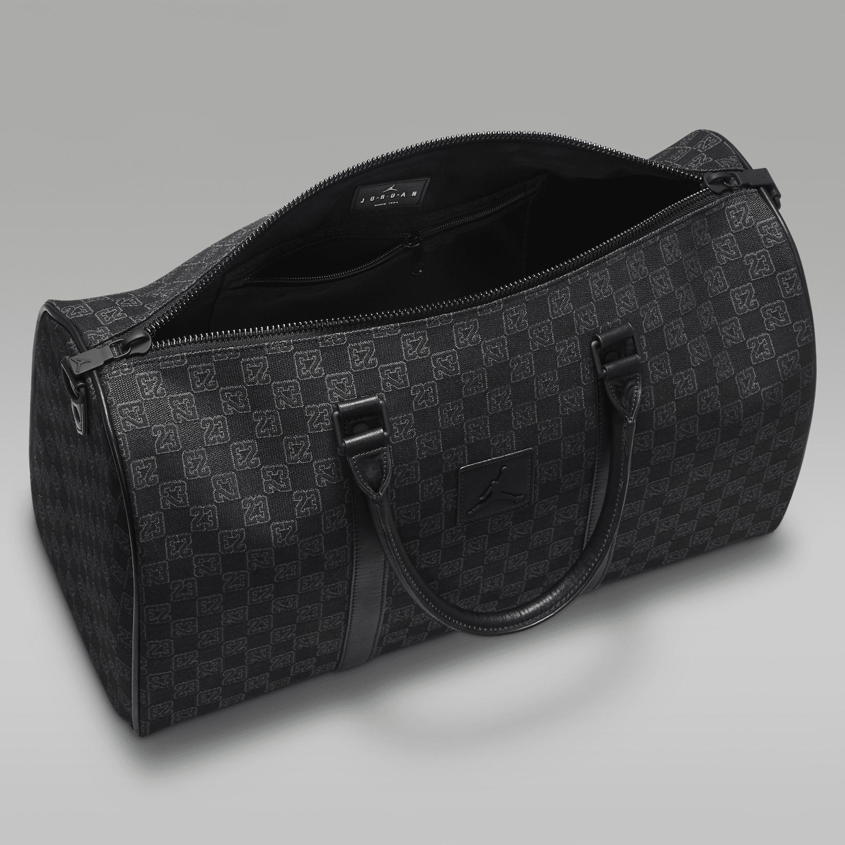 Jordan Monogram Duffle Bag (25L) Product Image