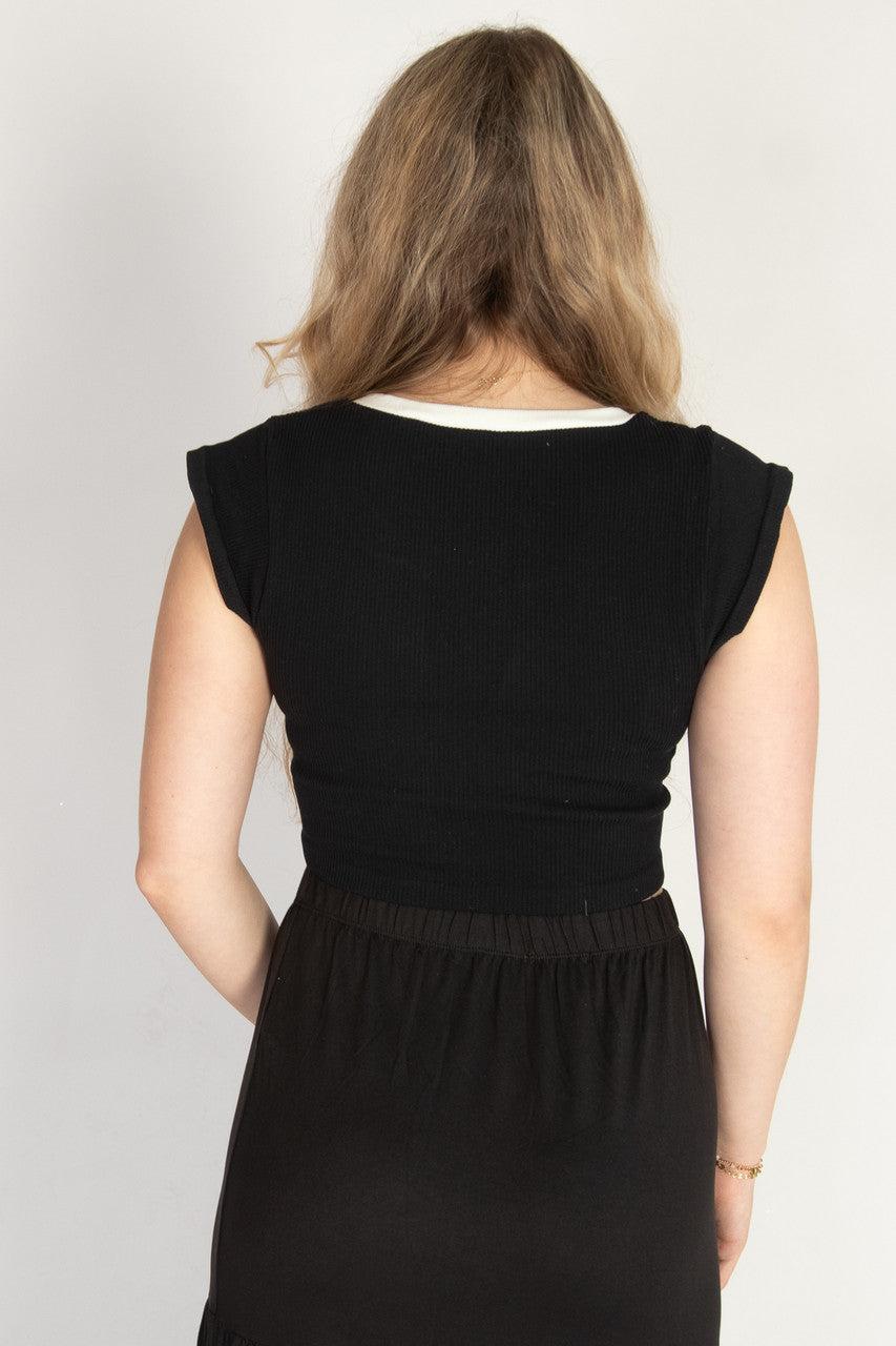 Sporty Notch Neck Seamless Crop Top Product Image