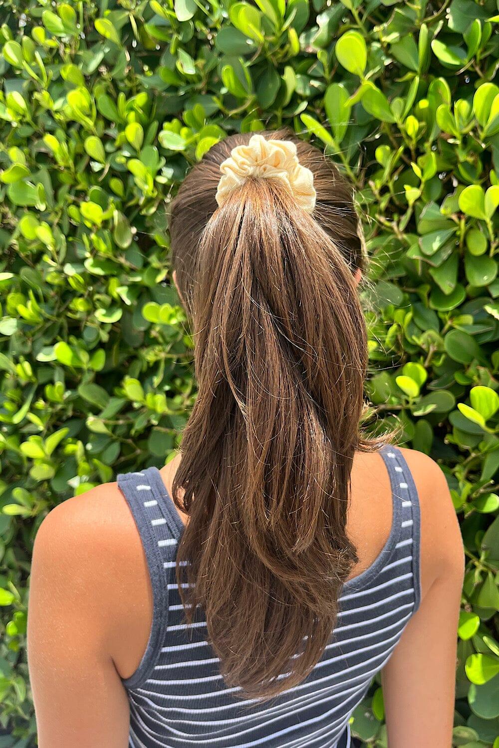 Basic Scrunchie Product Image