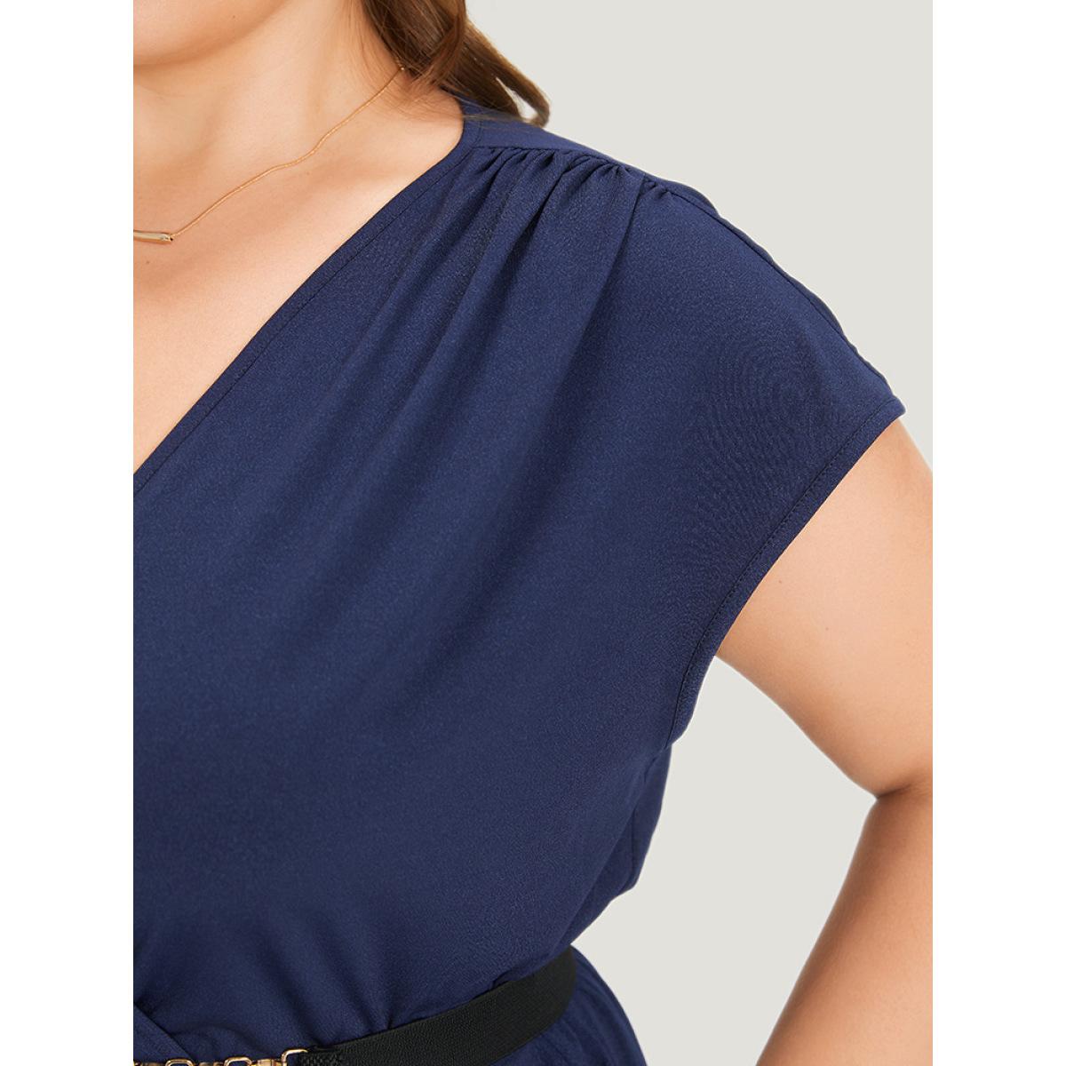 Plus Size Plain Wrap Gathered Curved Hem Metal Detail Belted Dress Black Women Office Gathered V-neck Short sleeve Curvy Knee Dress BloomChic 30/6X Product Image