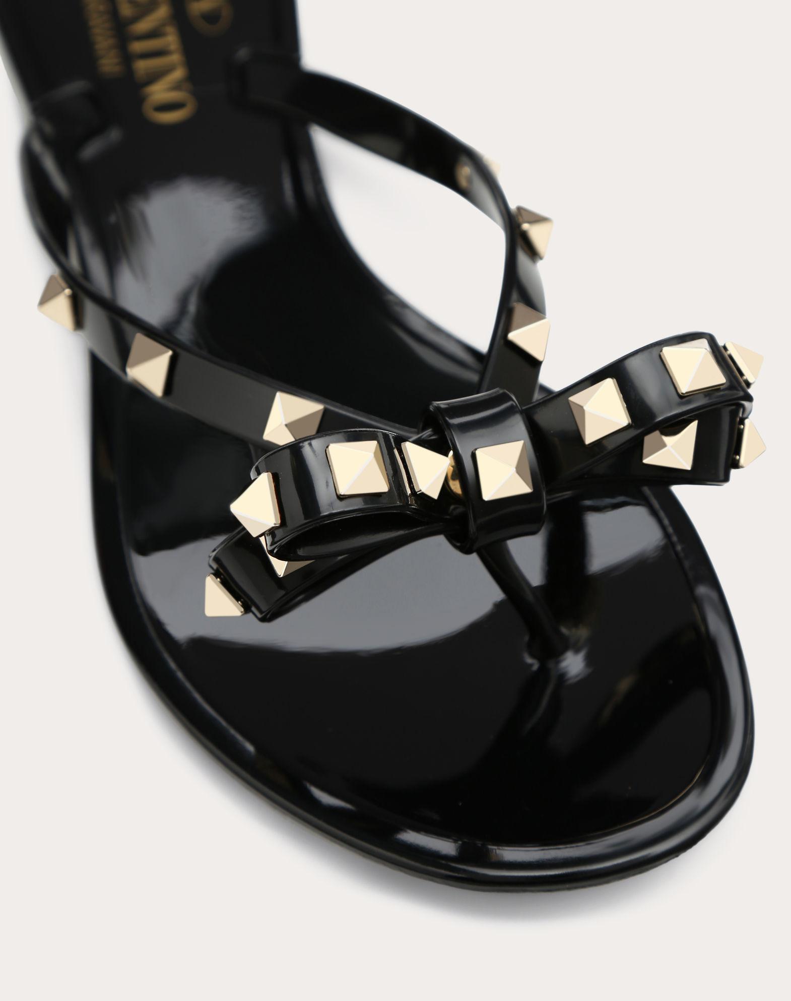Rockstud Rubber Slipper Product Image