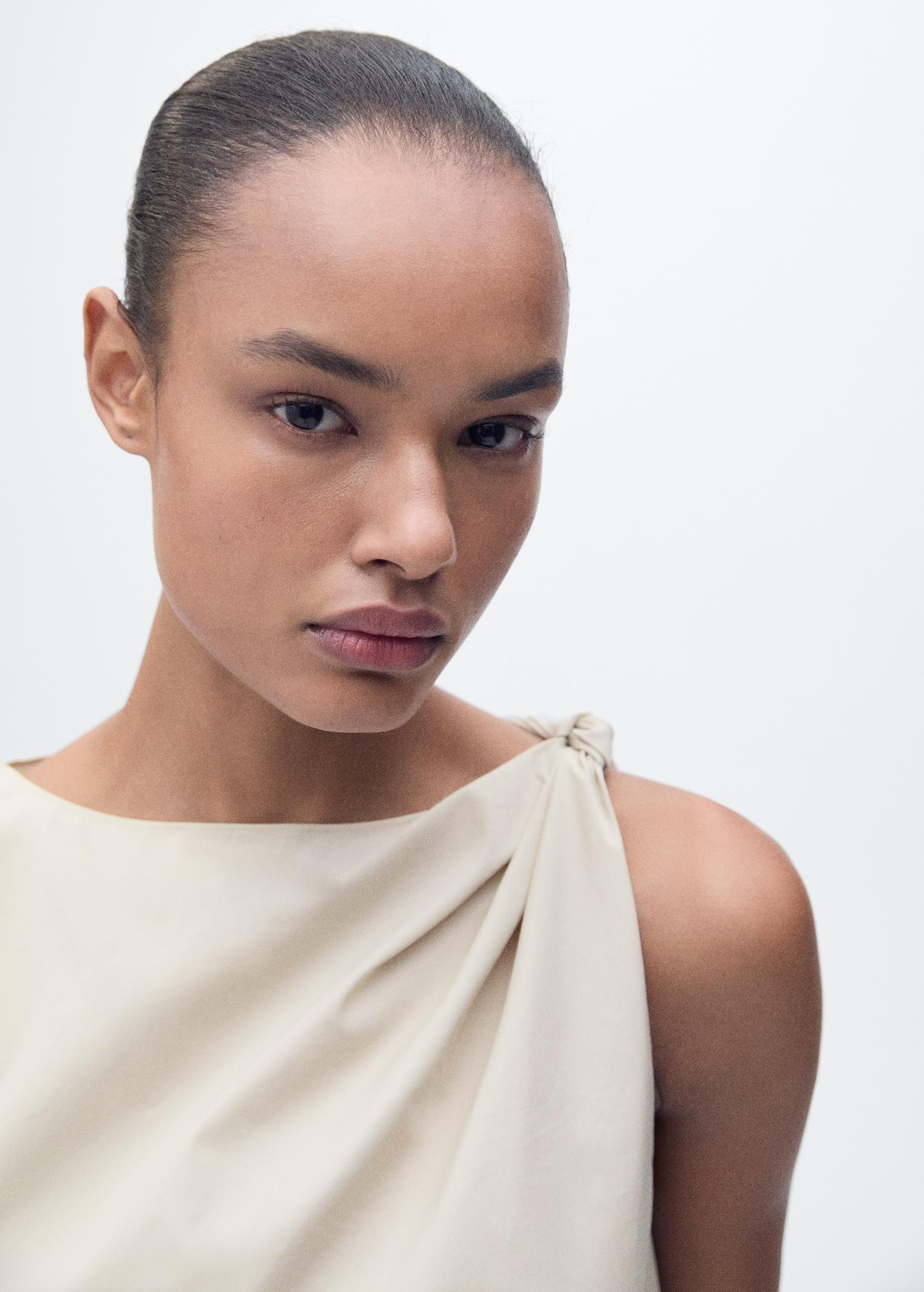 Knotted-hem cotton top - Women | MANGO USA Product Image