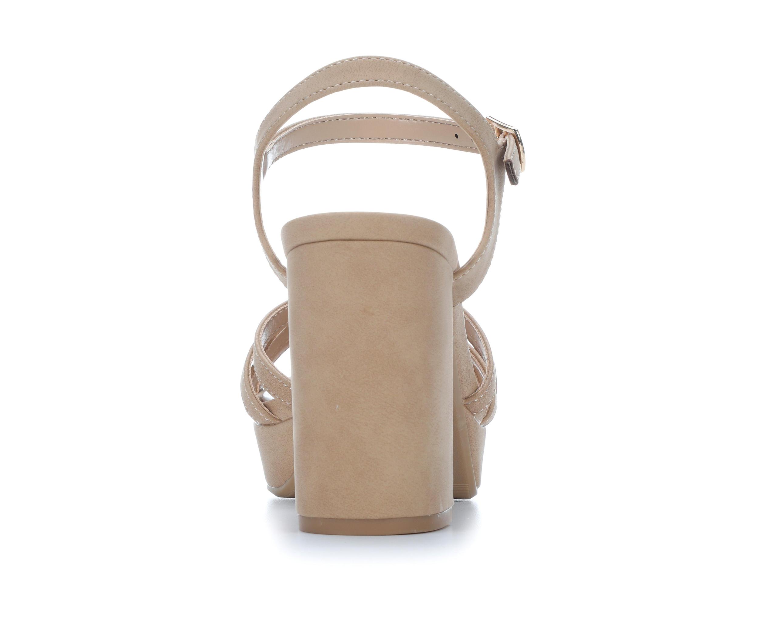 Women's Y-Not Loona-S Block Heels Product Image