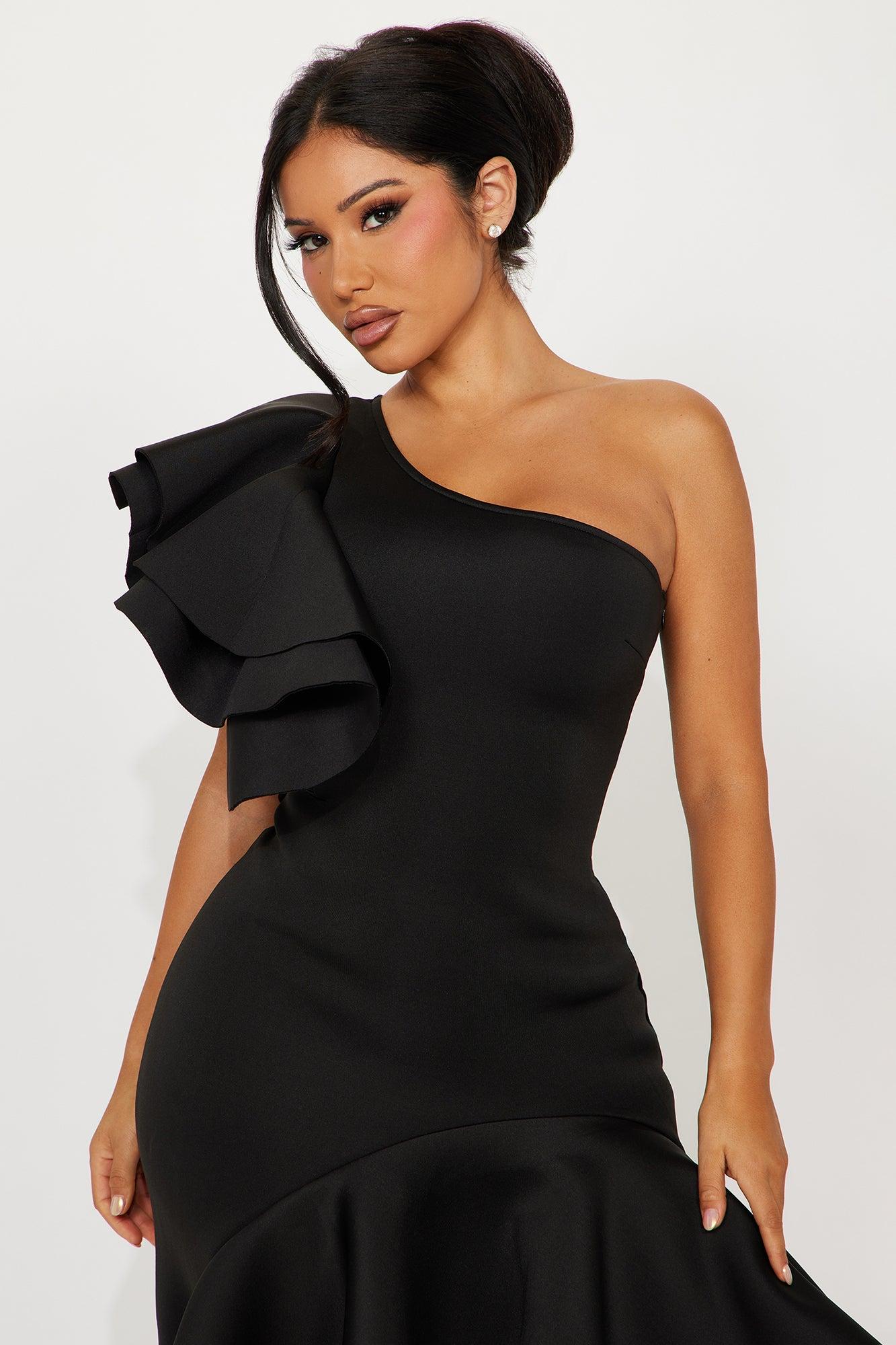 Claire Ruffle Maxi Dress - Black Product Image
