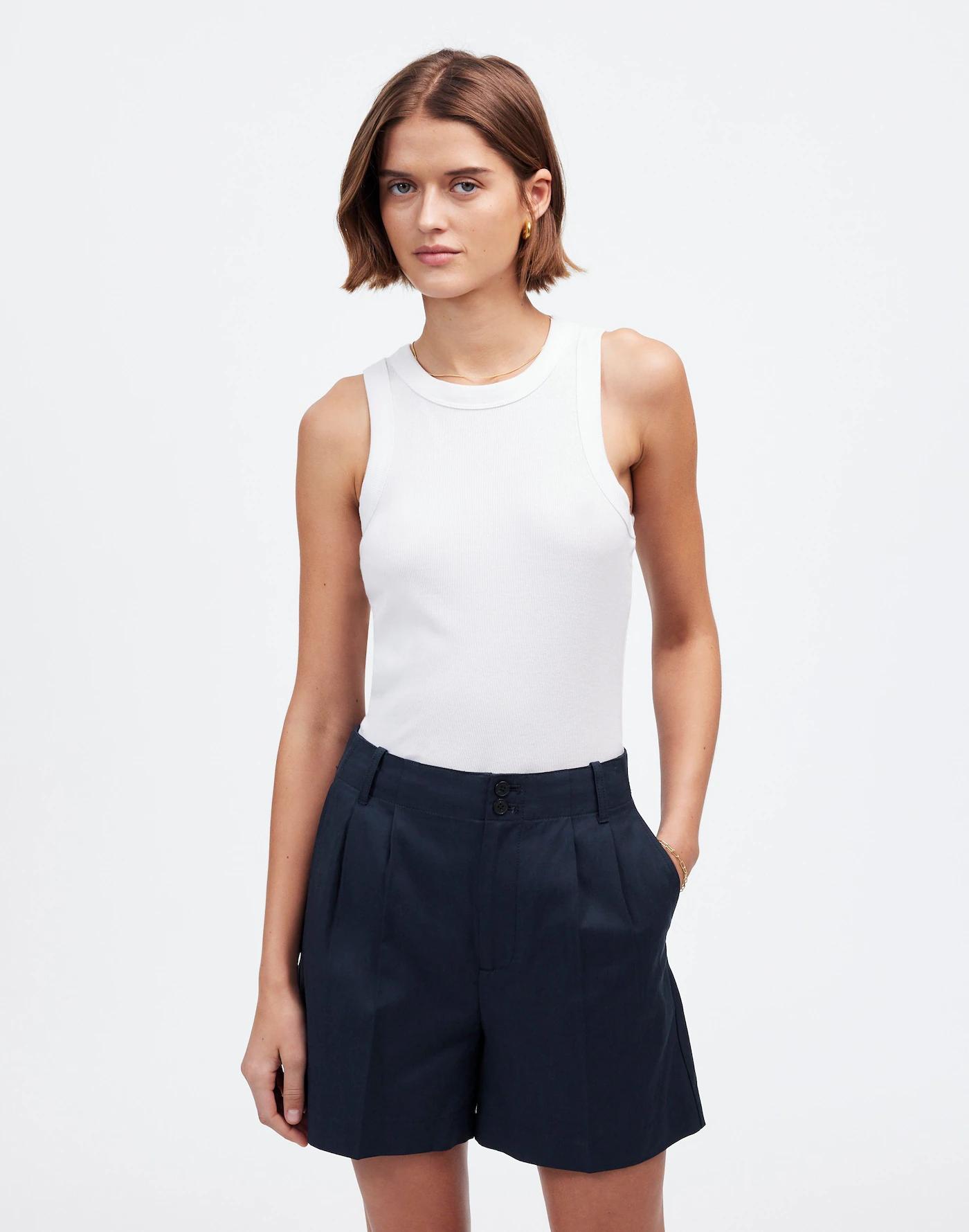 The Drapey Twill Pleated Short Product Image