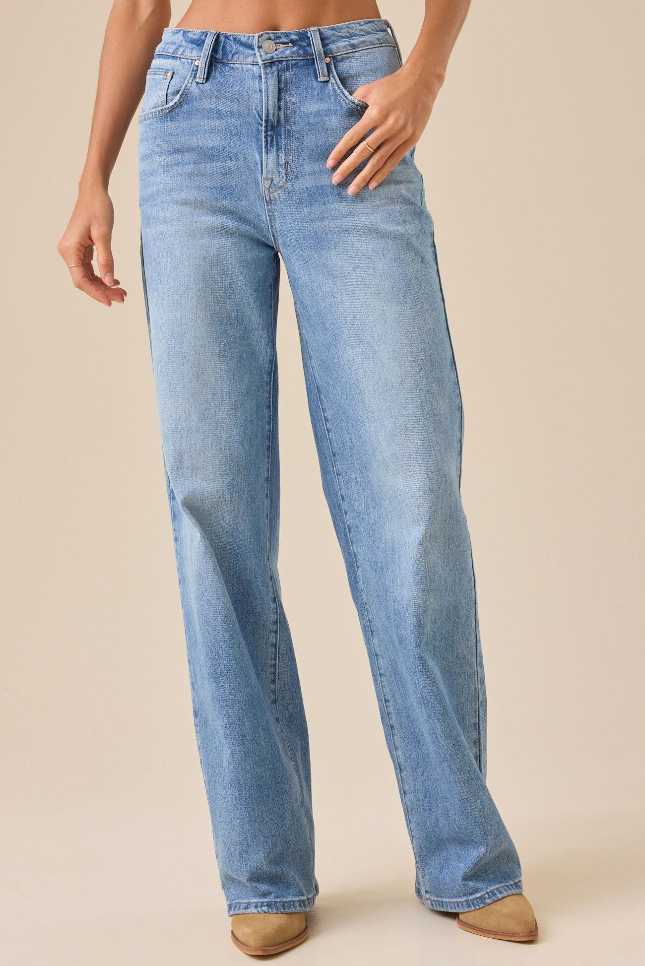 Everett Baggy Jeans Product Image