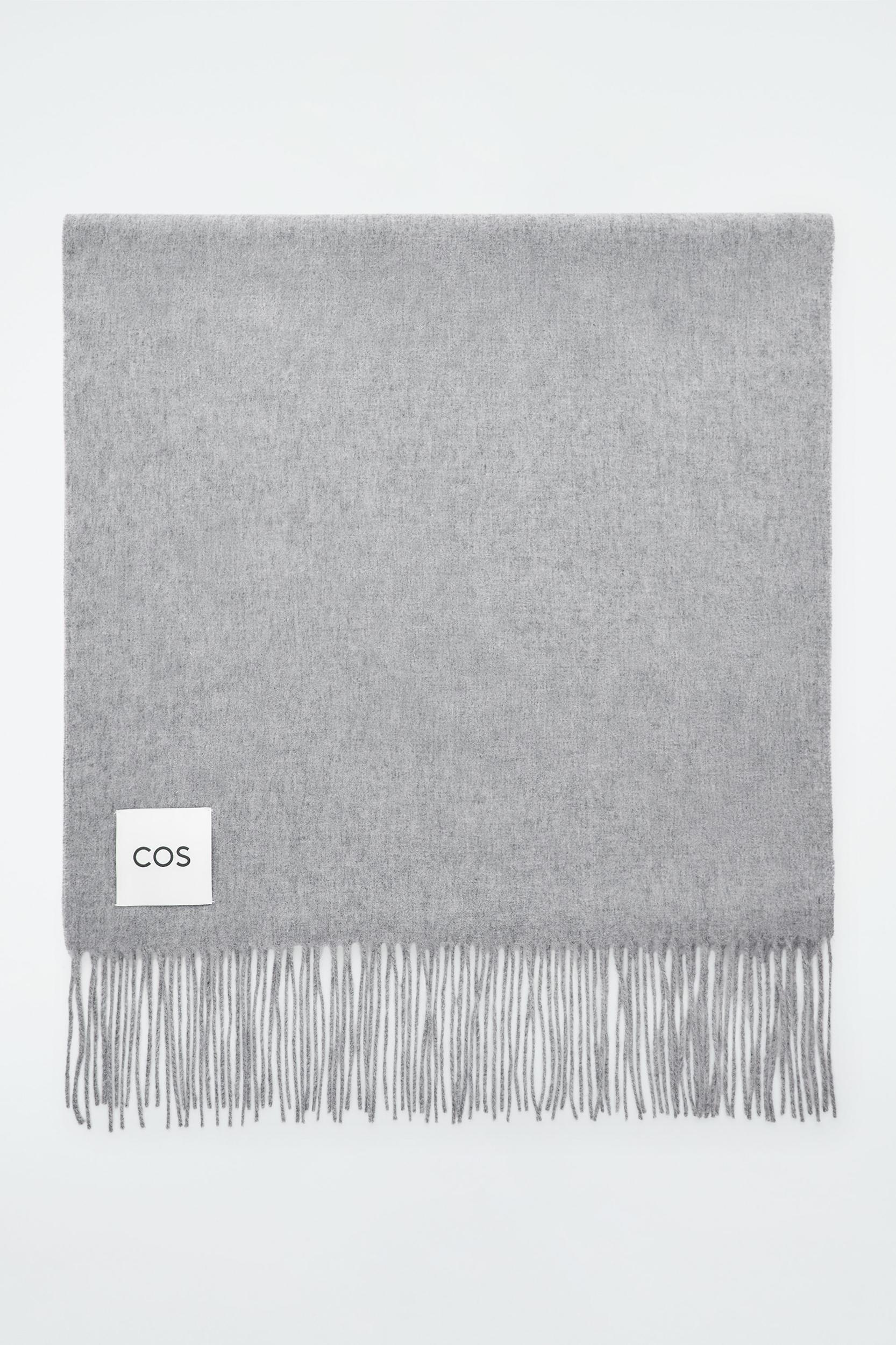 FRINGED WOOL SCARF Product Image