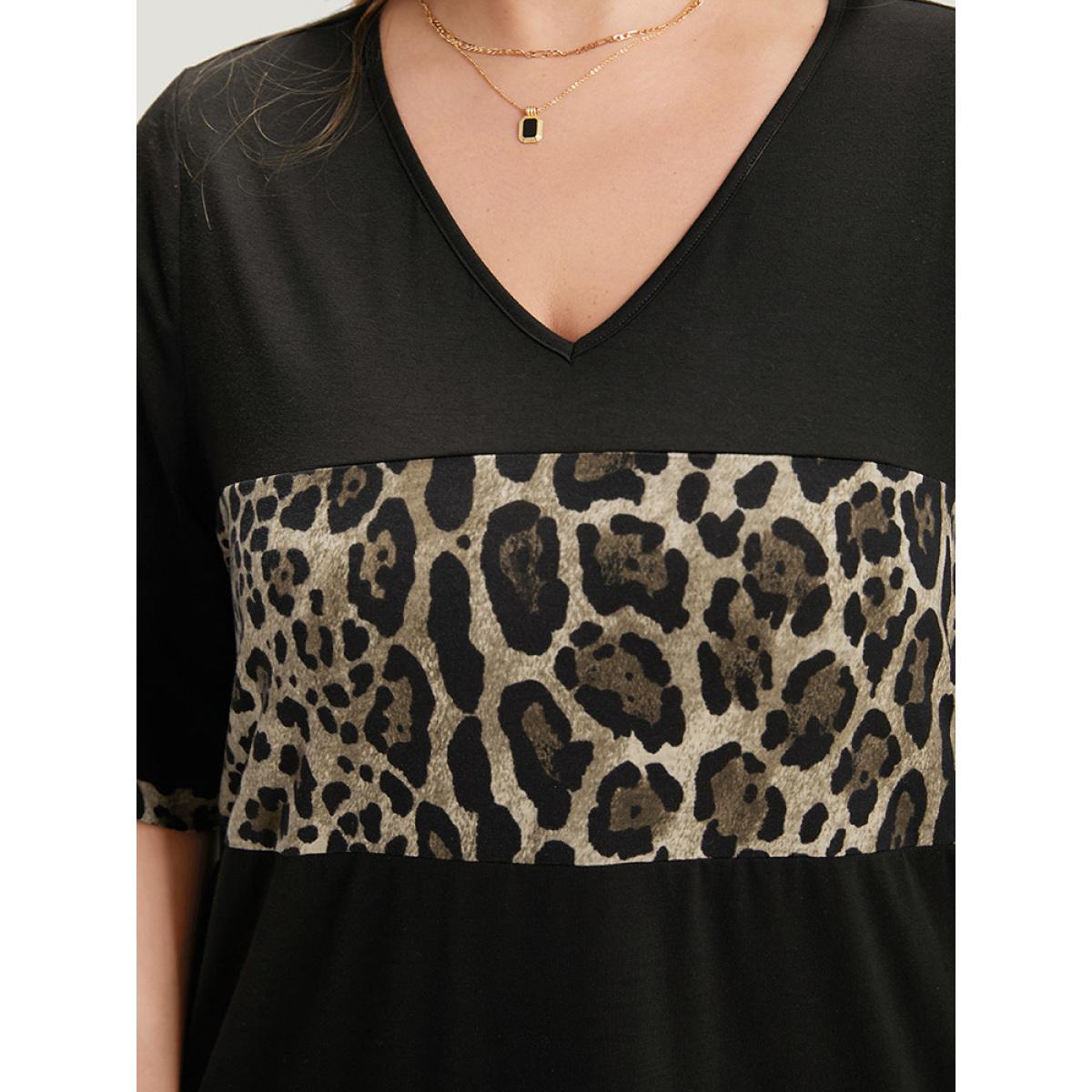 Plus Size Supersoft Essentials Leopard Print Patchwork Pocket V Neck Dress Black Women Casual Plain V-neck Short sleeve Curvy Midi Dress BloomChic 14-16/1X Product Image