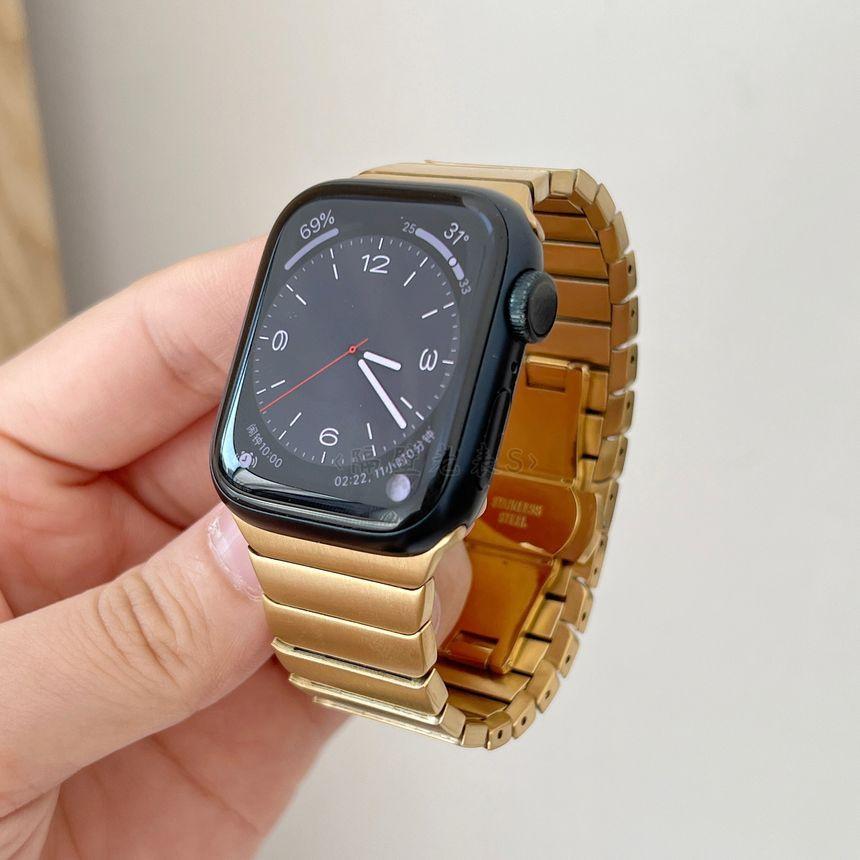 Stainless Steel Apple Watch Band Product Image
