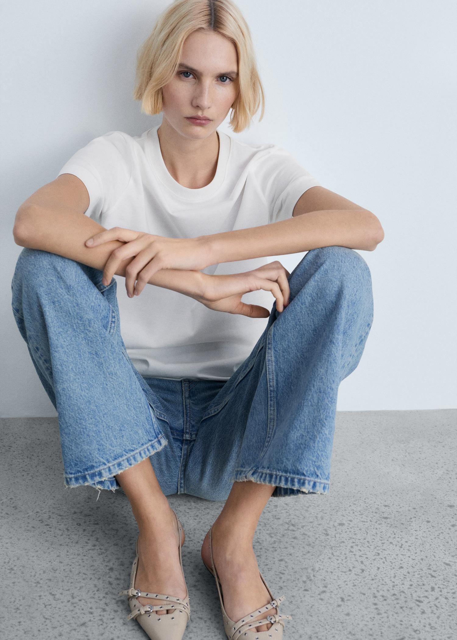 Short-sleeved cotton t-shirt - Women | MANGO USA Product Image