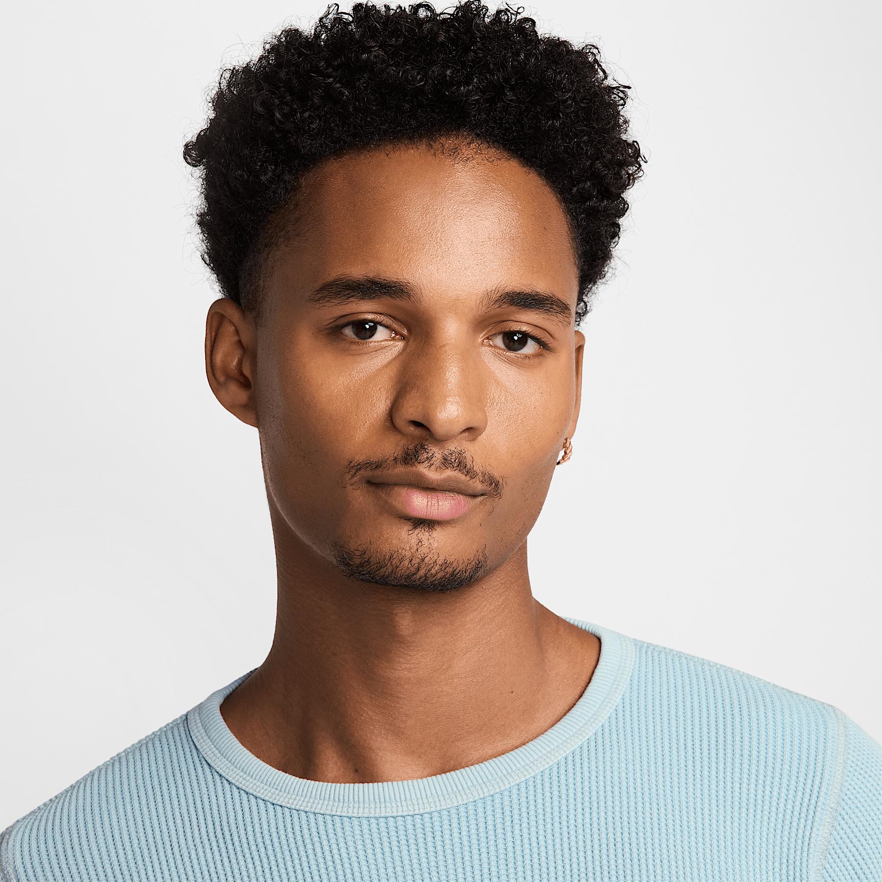 Nike Life Men's Heavyweight Waffle Long-Sleeve Top Product Image