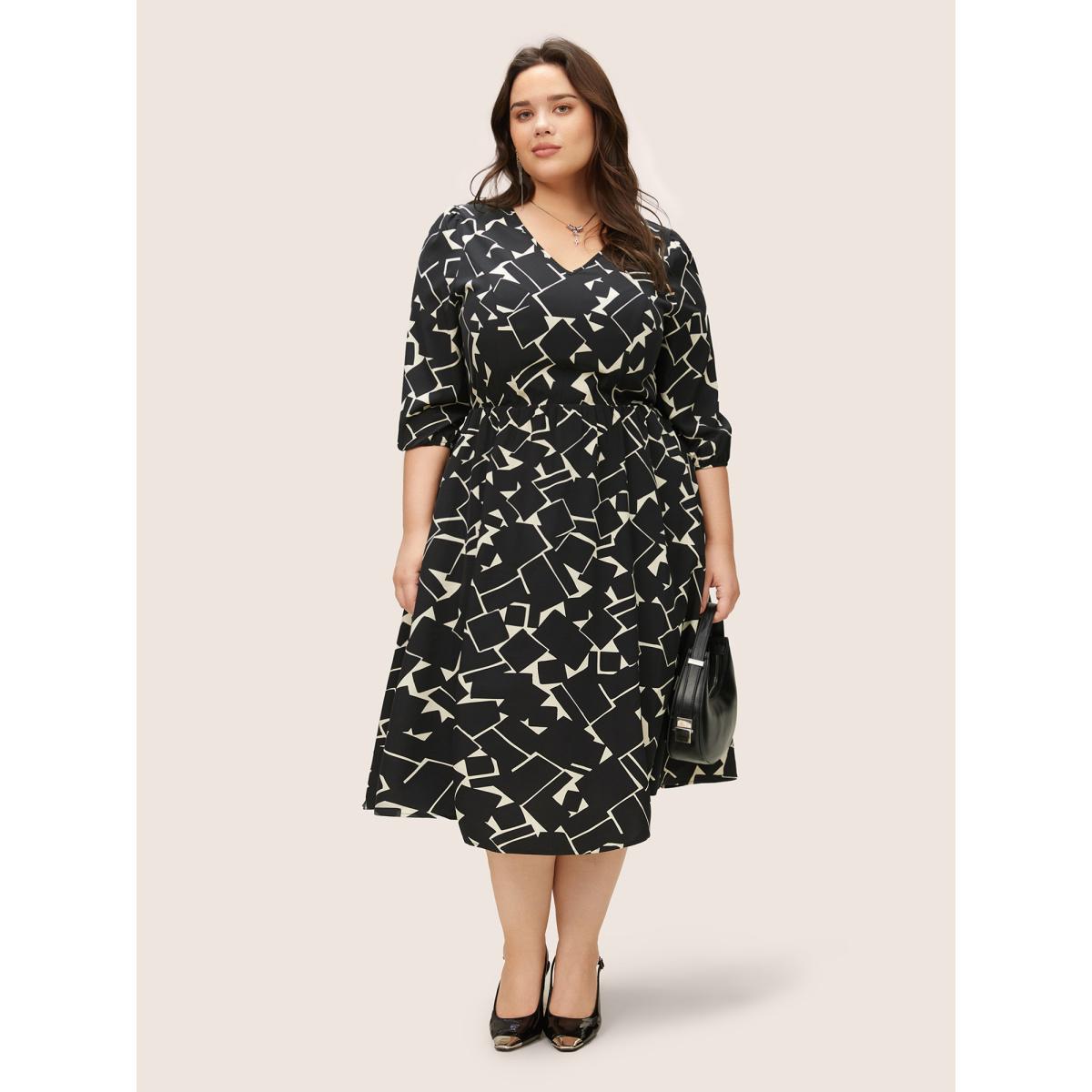 Plus Size Geometric Print Pocket Lantern Sleeve Dress Black Women At the Office Non V-neck Elbow-length sleeve Curvy Midi Dress BloomChic 14-16/1X Product Image