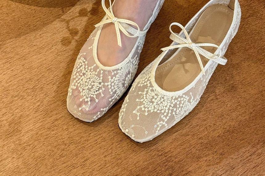 Floral Flat Mesh Mary Jane Shoes Product Image
