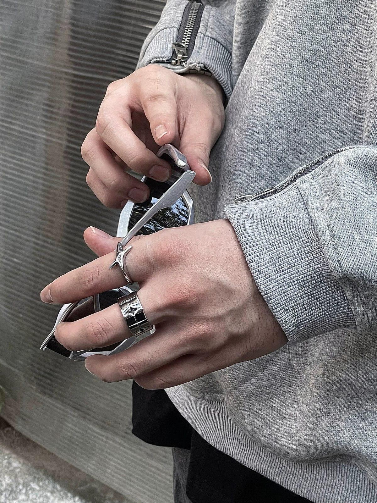 STAR STYLE RING Product Image