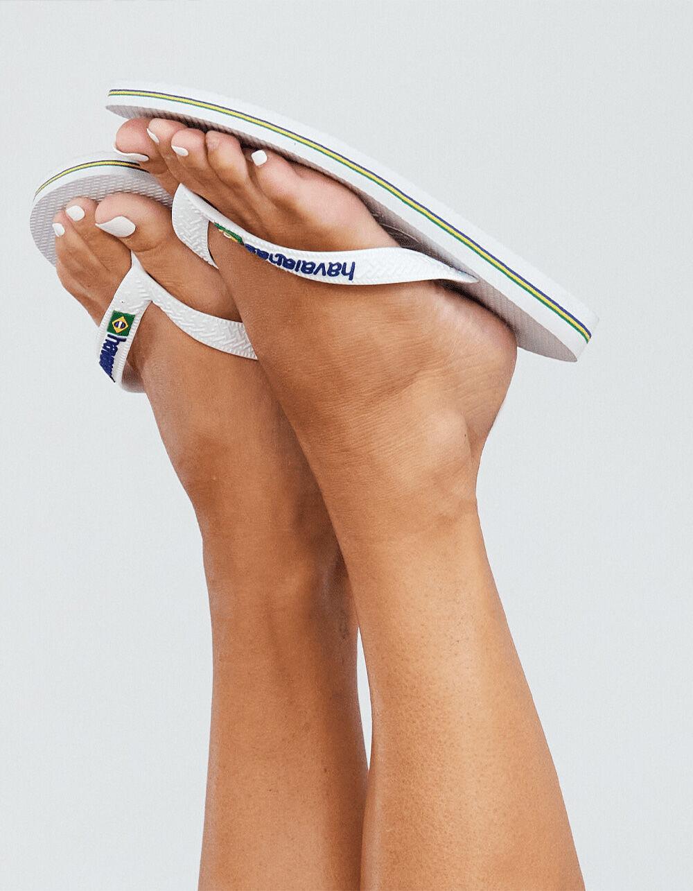 HAVAIANAS Brazil Logo Womens Flip Flops - WHITE Product Image