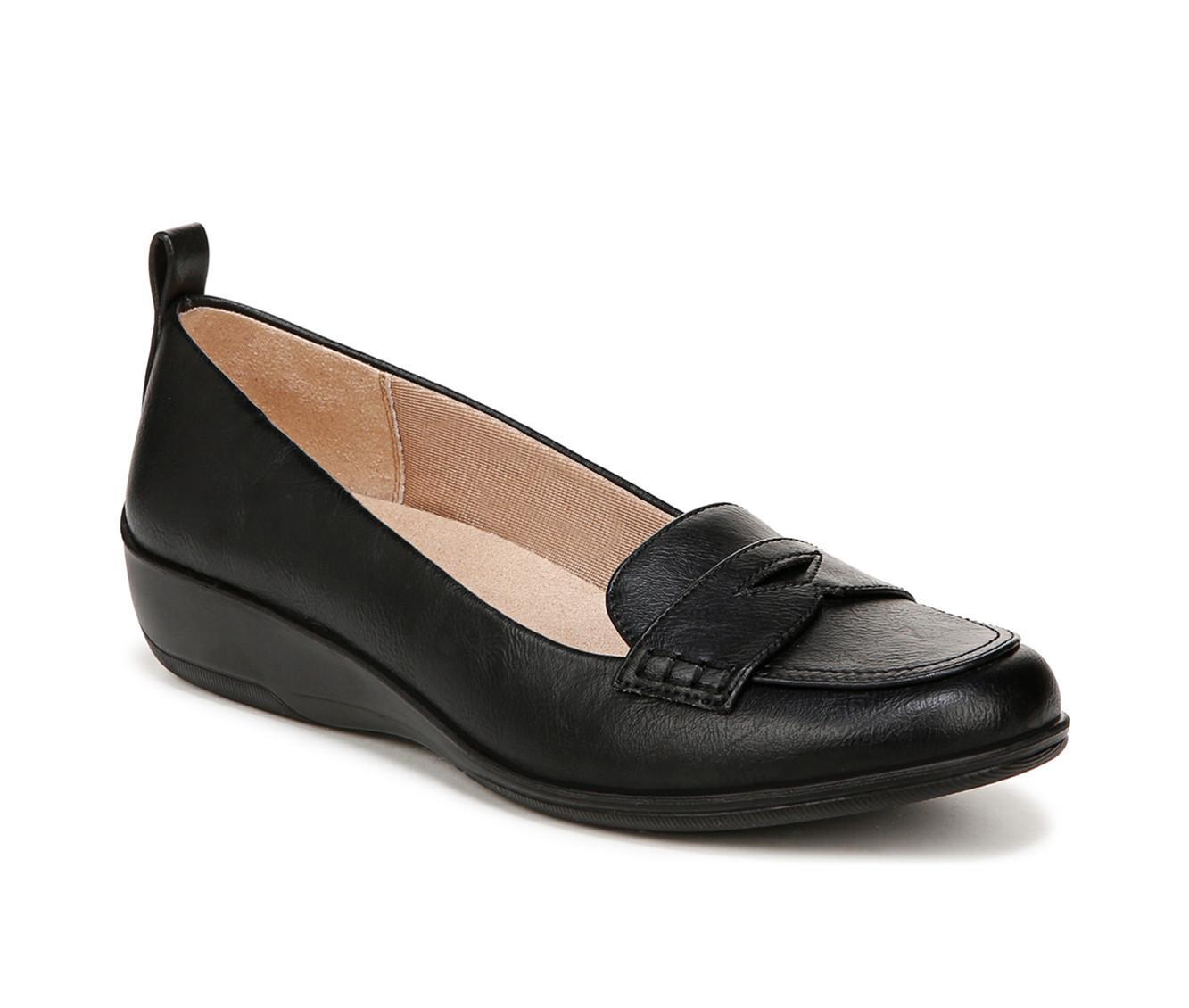 Women's LifeStride Ivonne Loafers Product Image