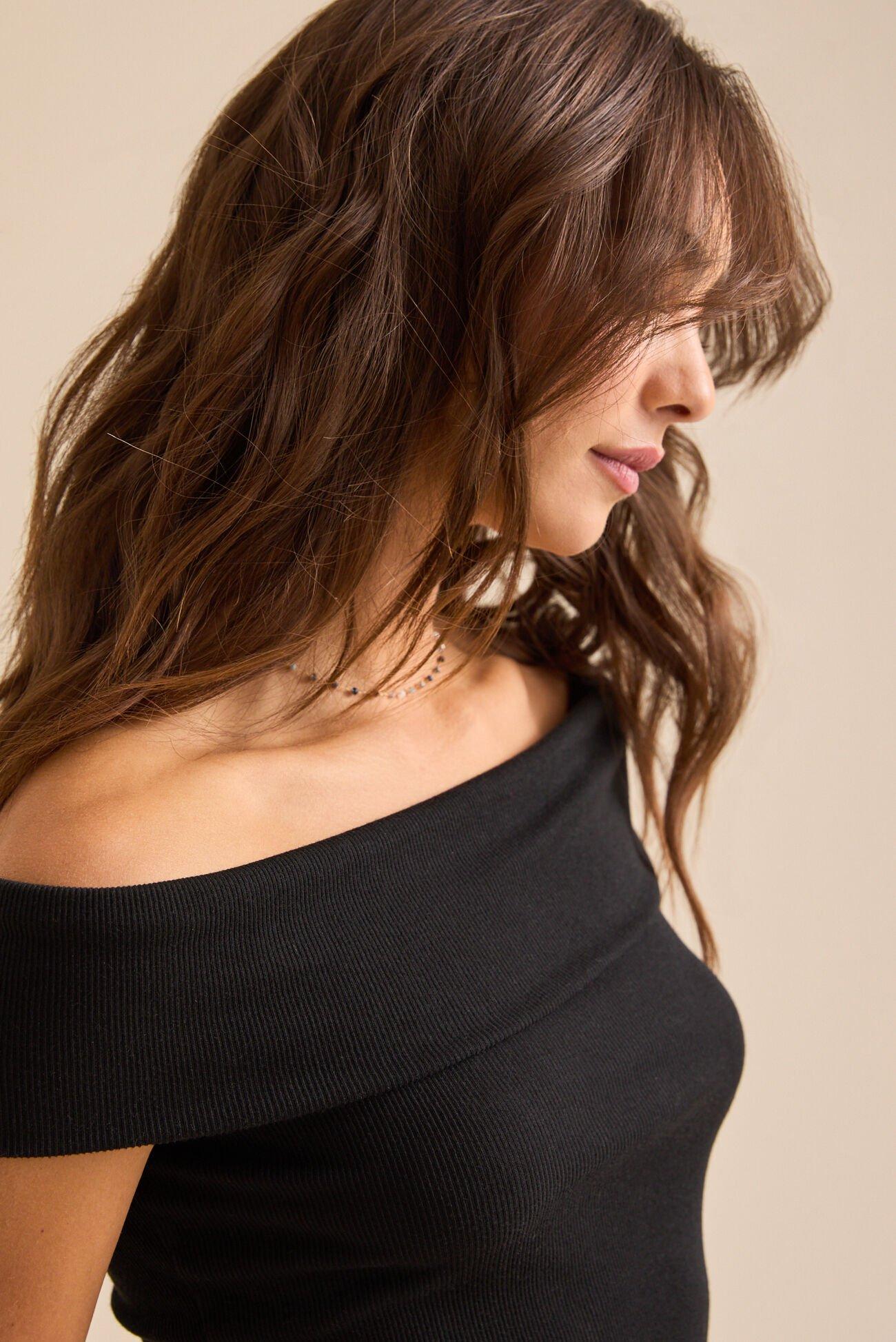 Drew Off-Shoulder Top Product Image