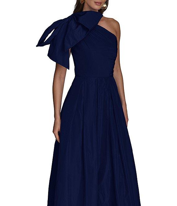 Donna Karan Taffeta Bow One Shoulder Sleeveless Ballgown Product Image