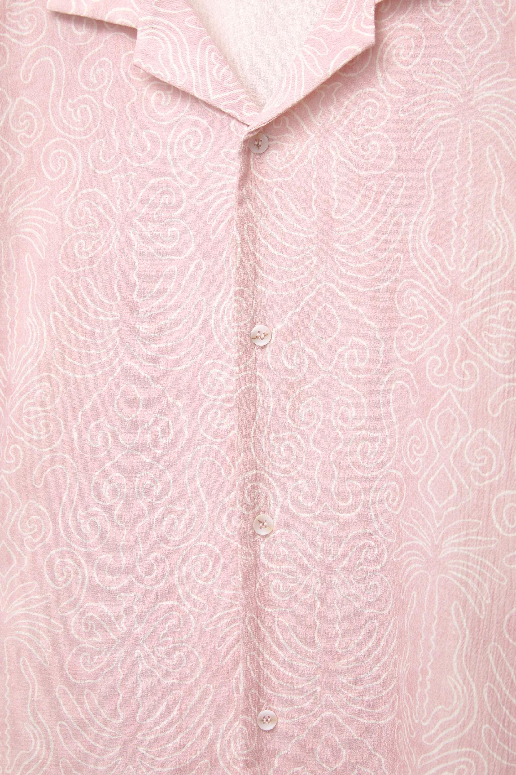 Short sleeve pink shirt Product Image