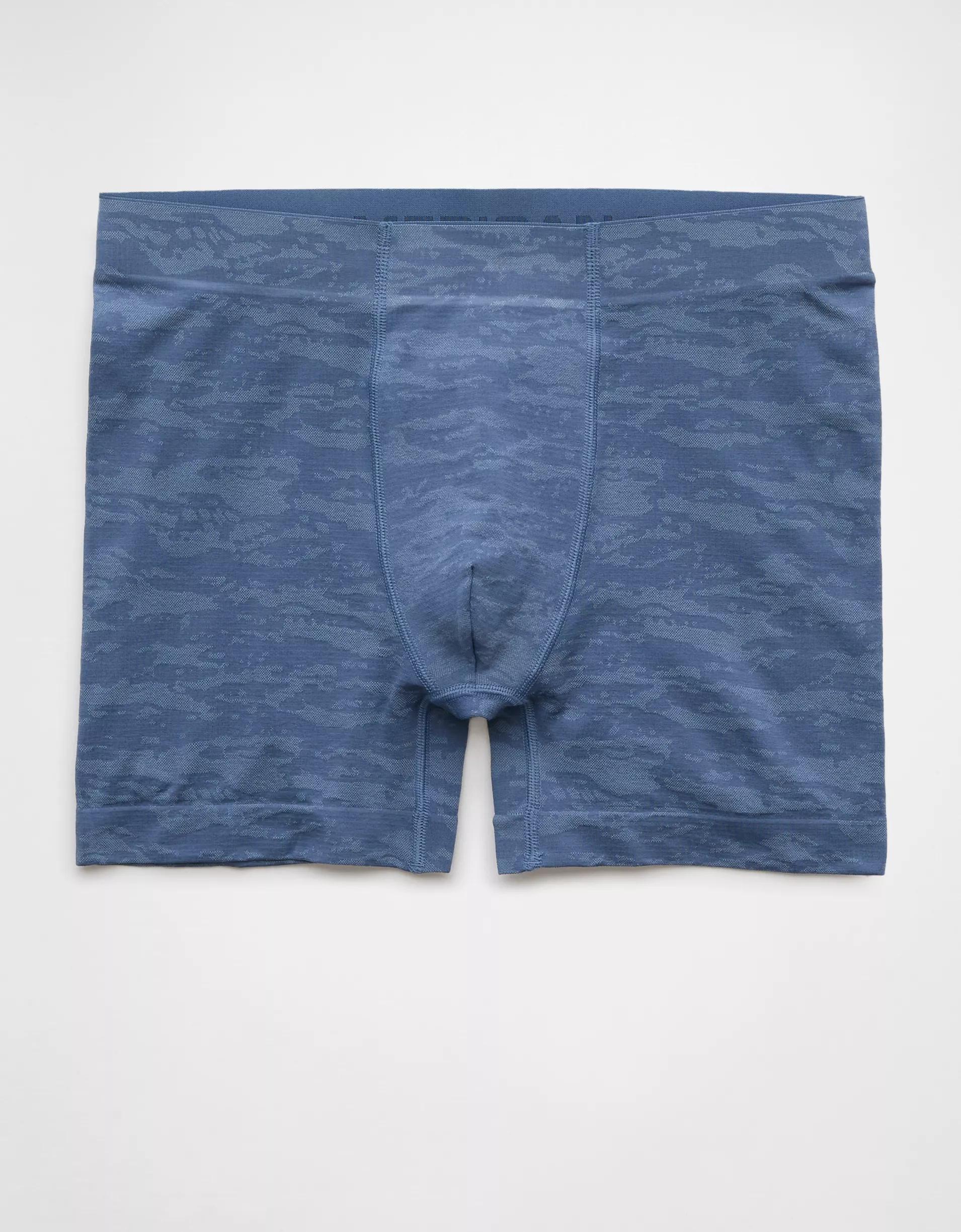 AEO Men's Camo 4.5" StealthMode Boxer Brief Product Image