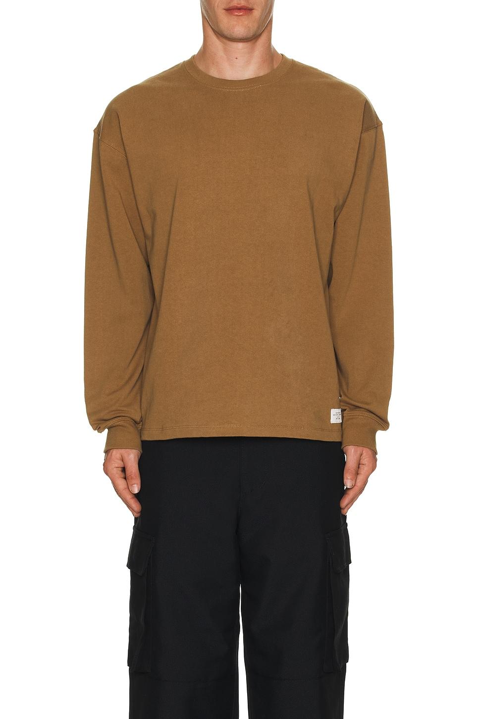 Max Weight Long Sleeve Tee Product Image