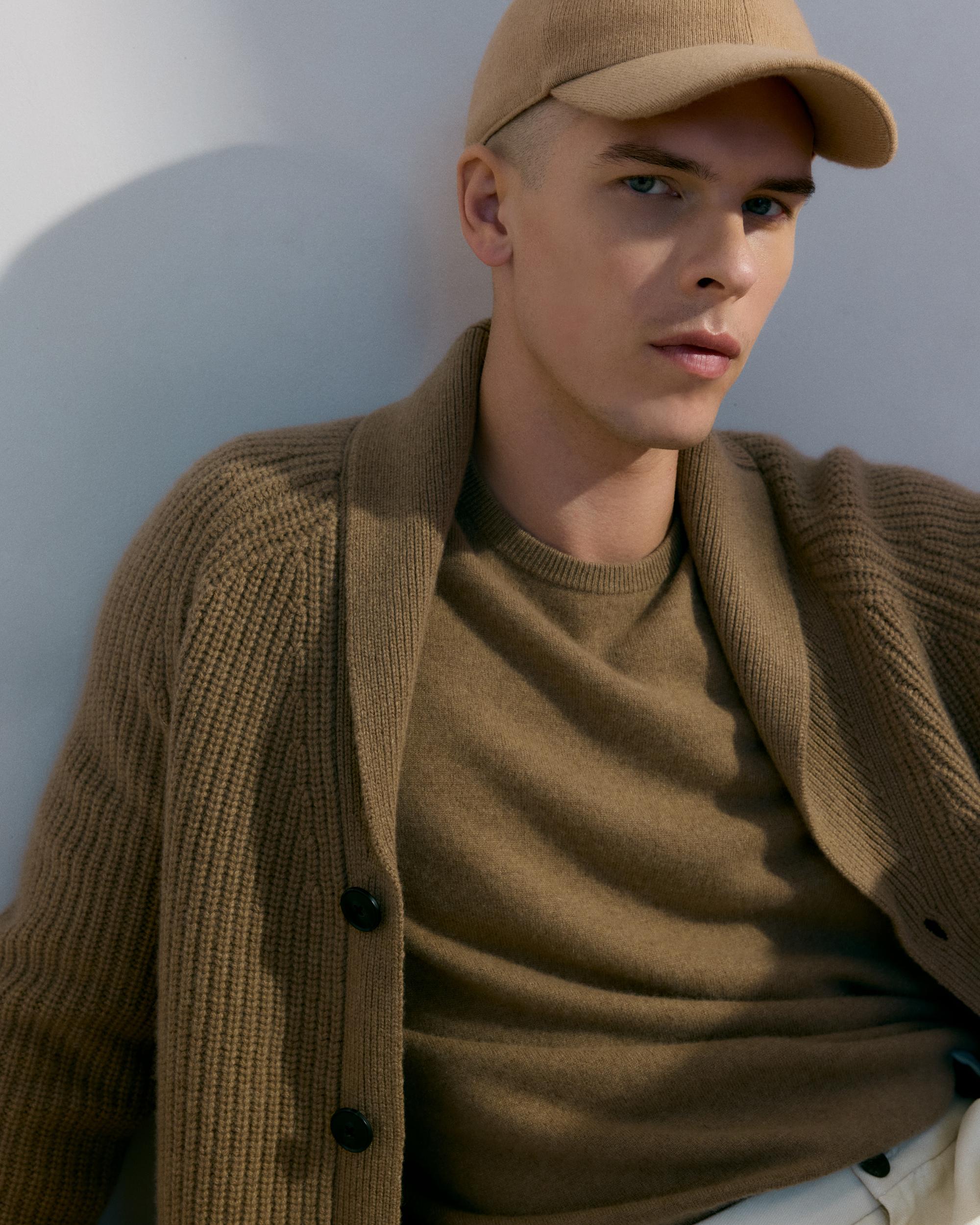 Quince | Men's Mongolian Cashmere Crewneck Sweater Size XS Product Image