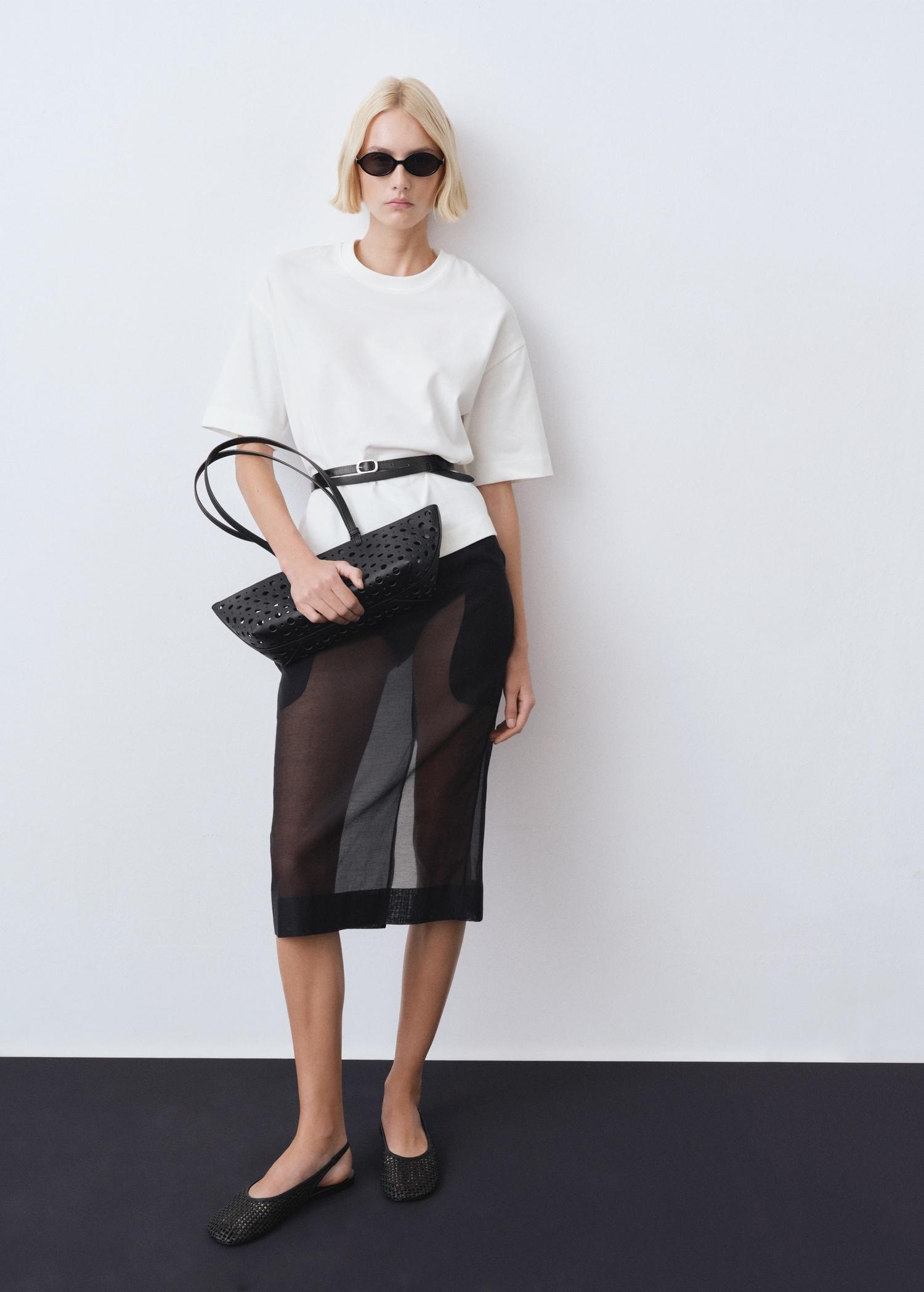 Oversized cotton t-shirt - Women | MANGO USA Product Image