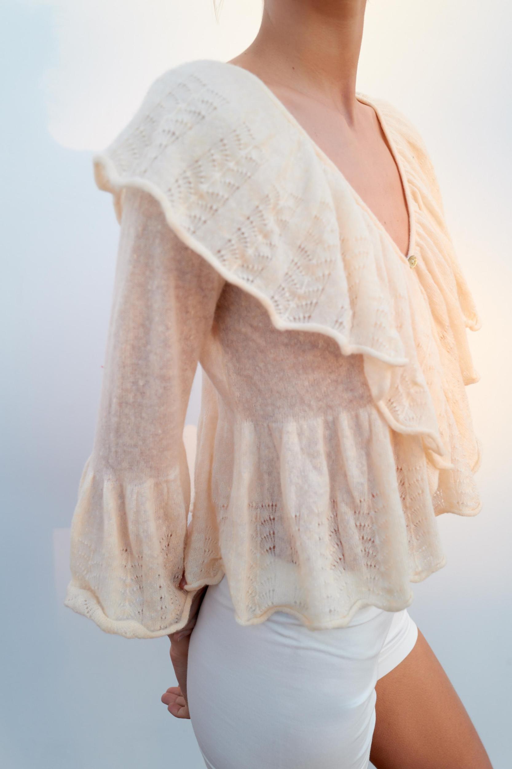 RUFFLED KNIT TOP Product Image